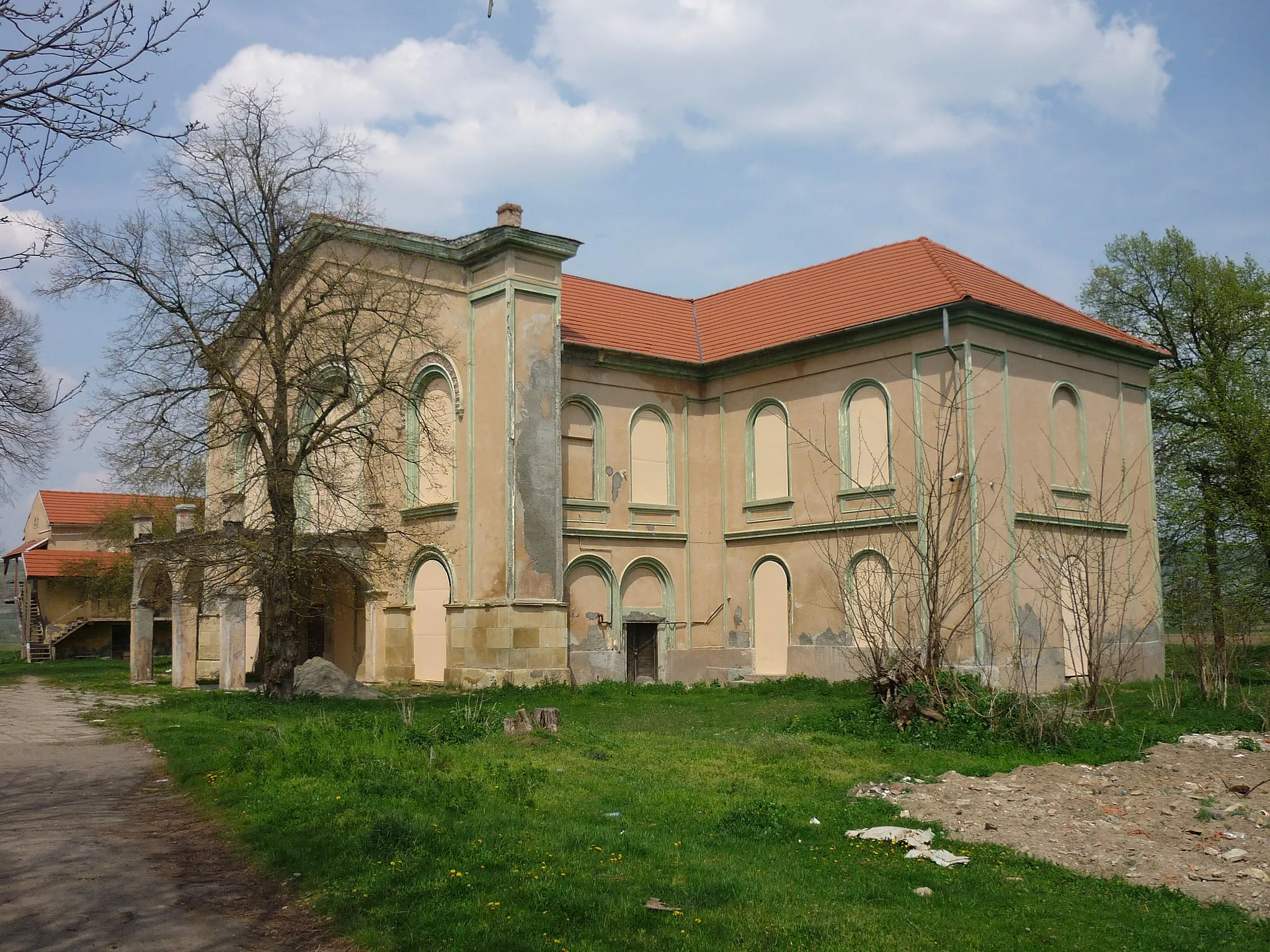 Photo showing: Bethlen Castle from Bahnea MS RO