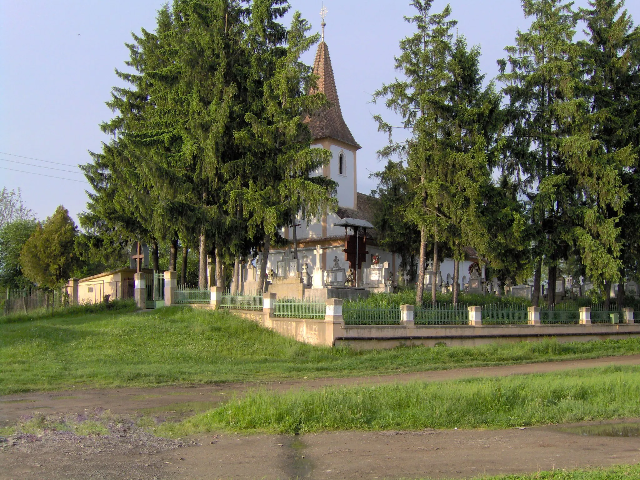 Photo showing: Biserica ortodoxa din Beclean, judetul Brasov ( construita: 1804 )
