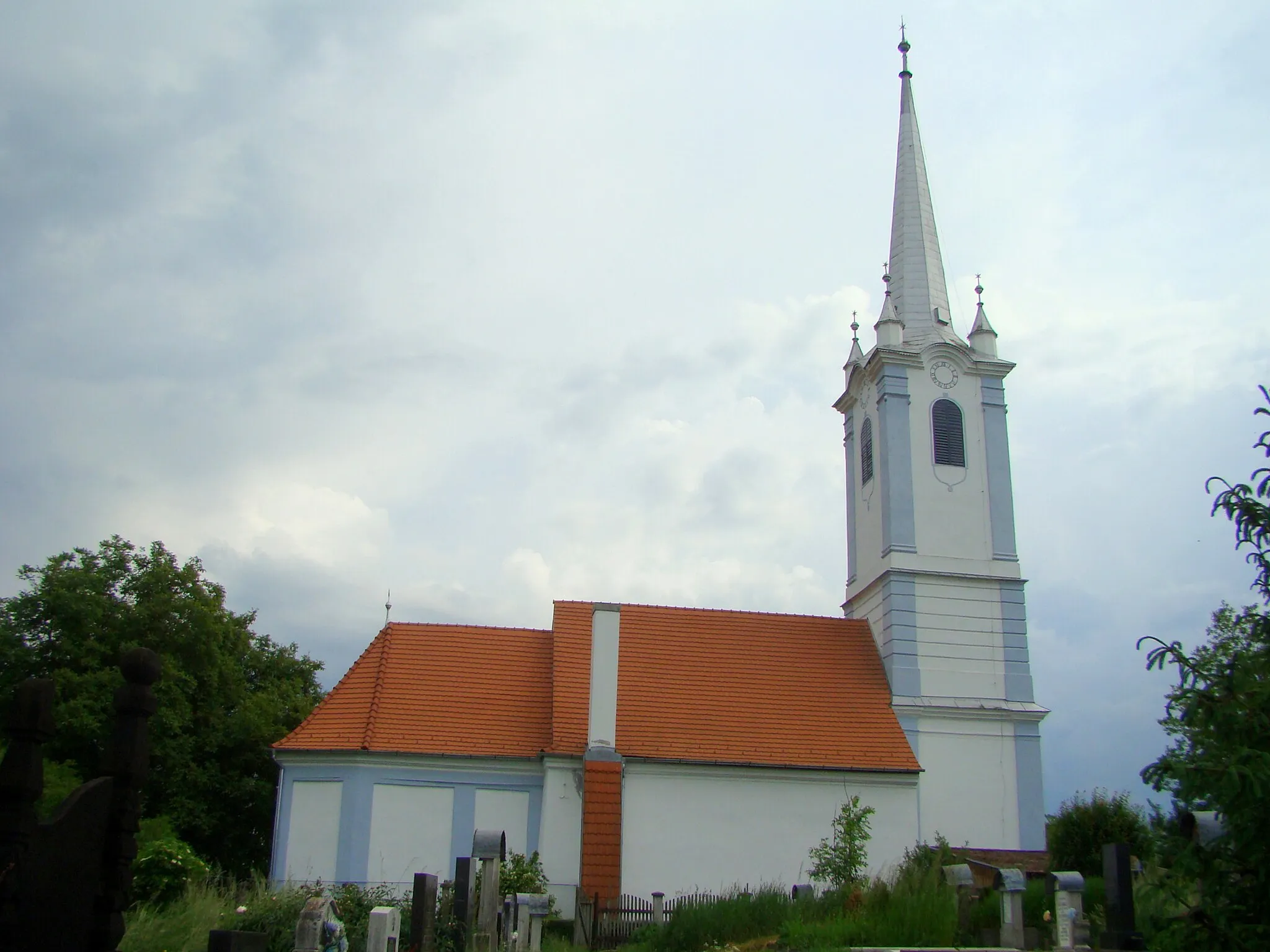 Photo showing: Reformed church in Chendu Mare, Mureș County, Romania