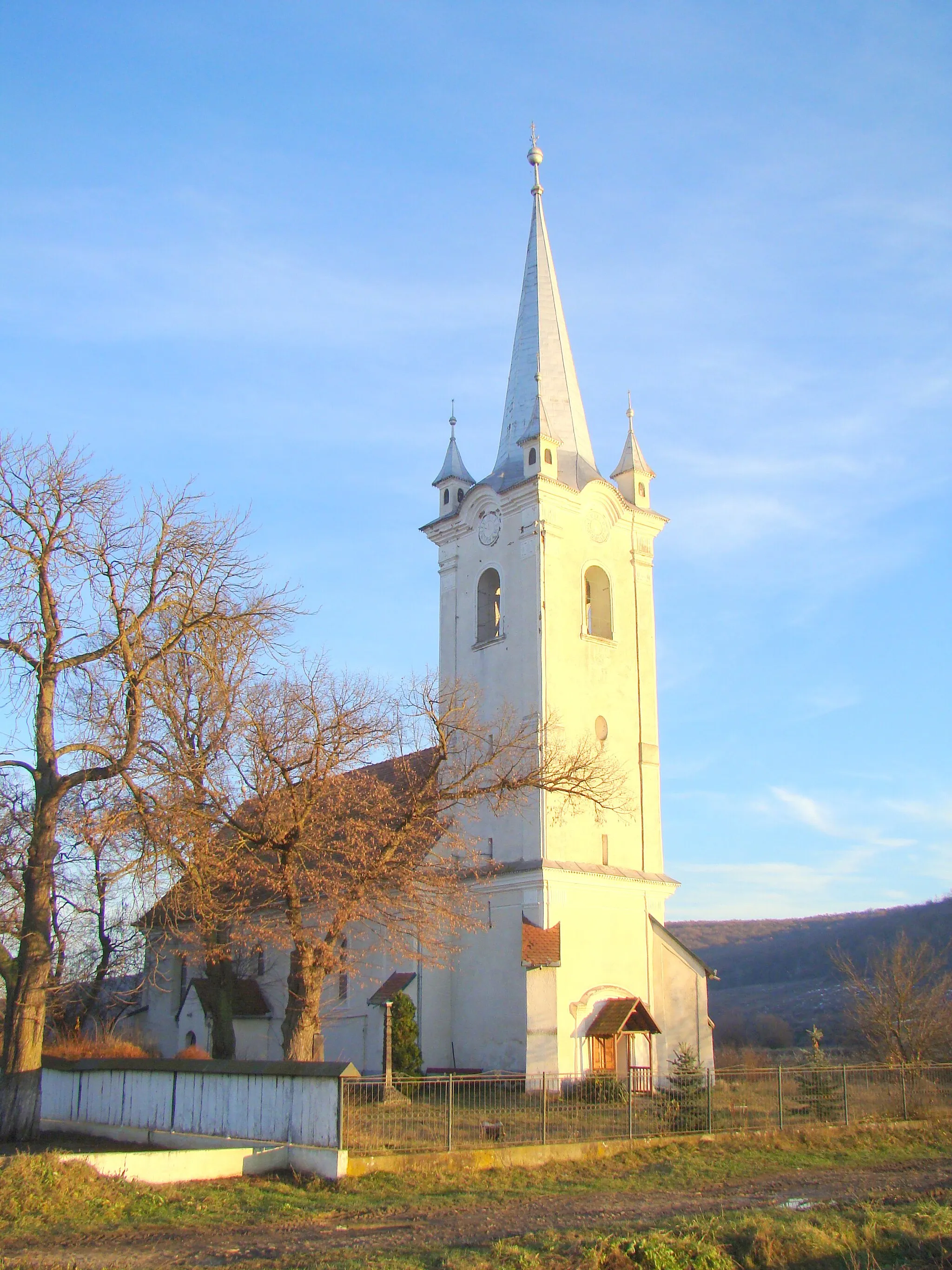 Photo showing: Reformed church in Gheorghe Doja, Mureș county, Romania