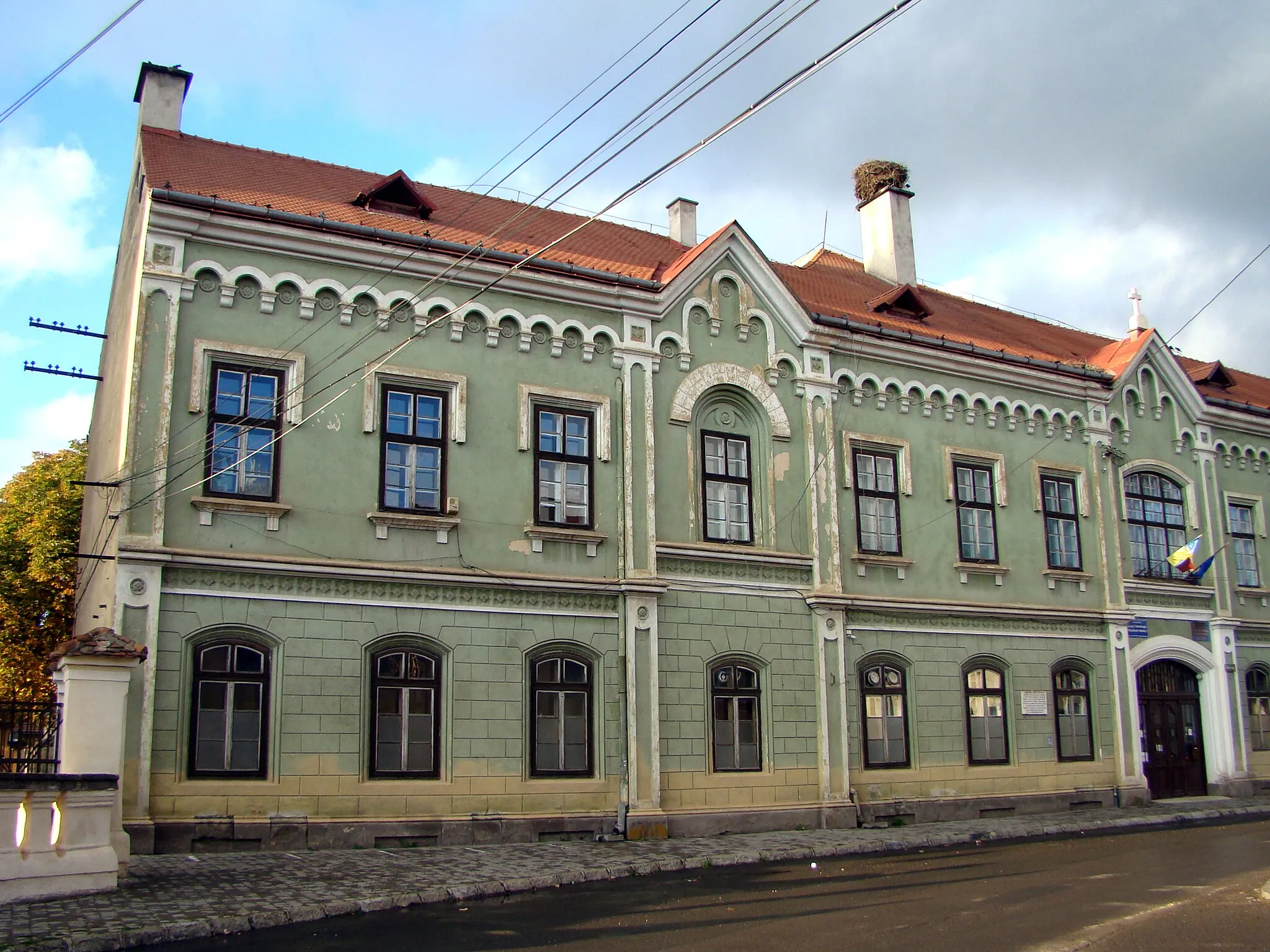 Photo showing: Fogarasy Mihály Technological Highschool in Gheorgheni, Harghita County, Romania