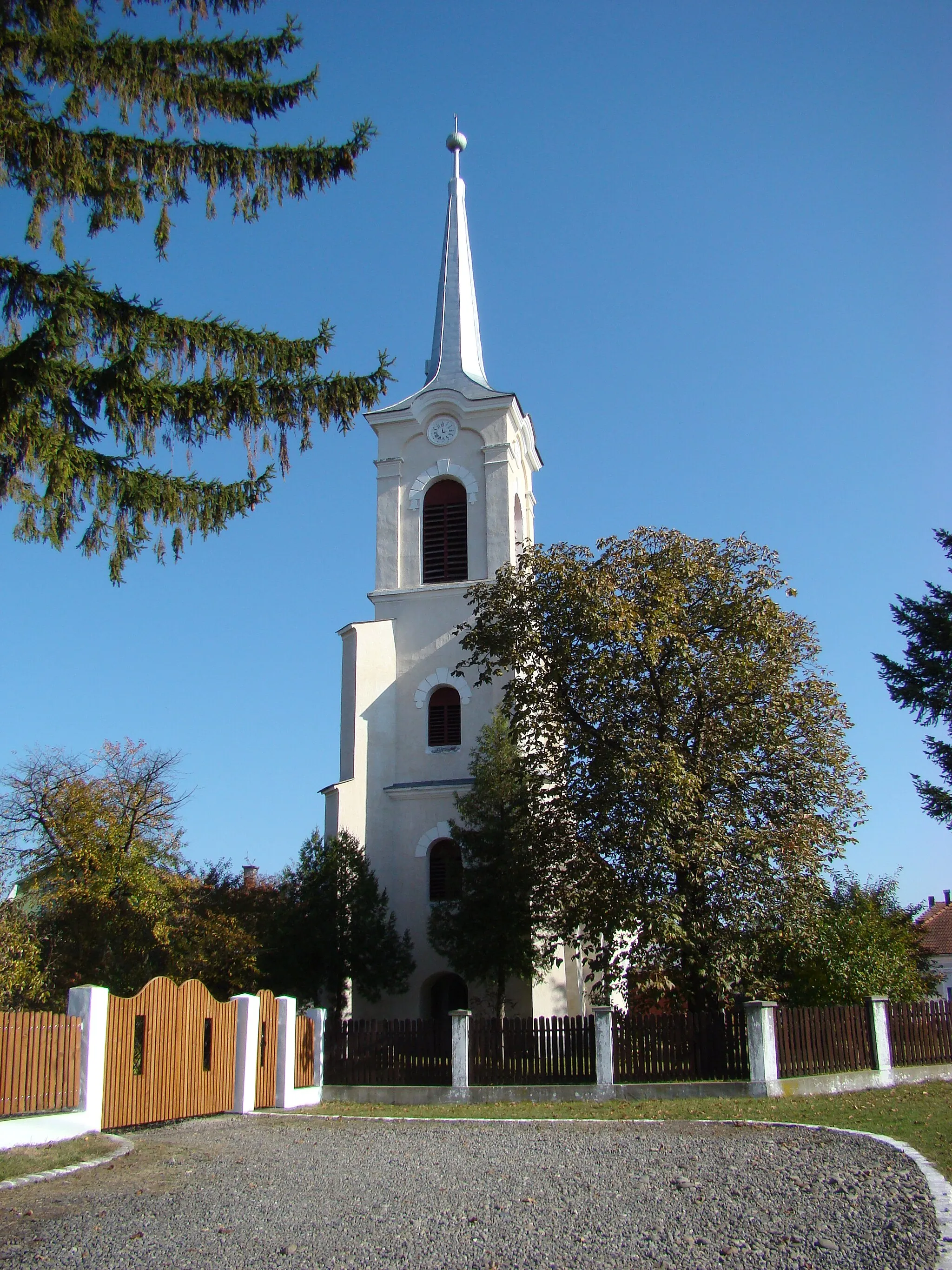 Photo showing: Biseica reformată din Gurghiu, județul Mureș