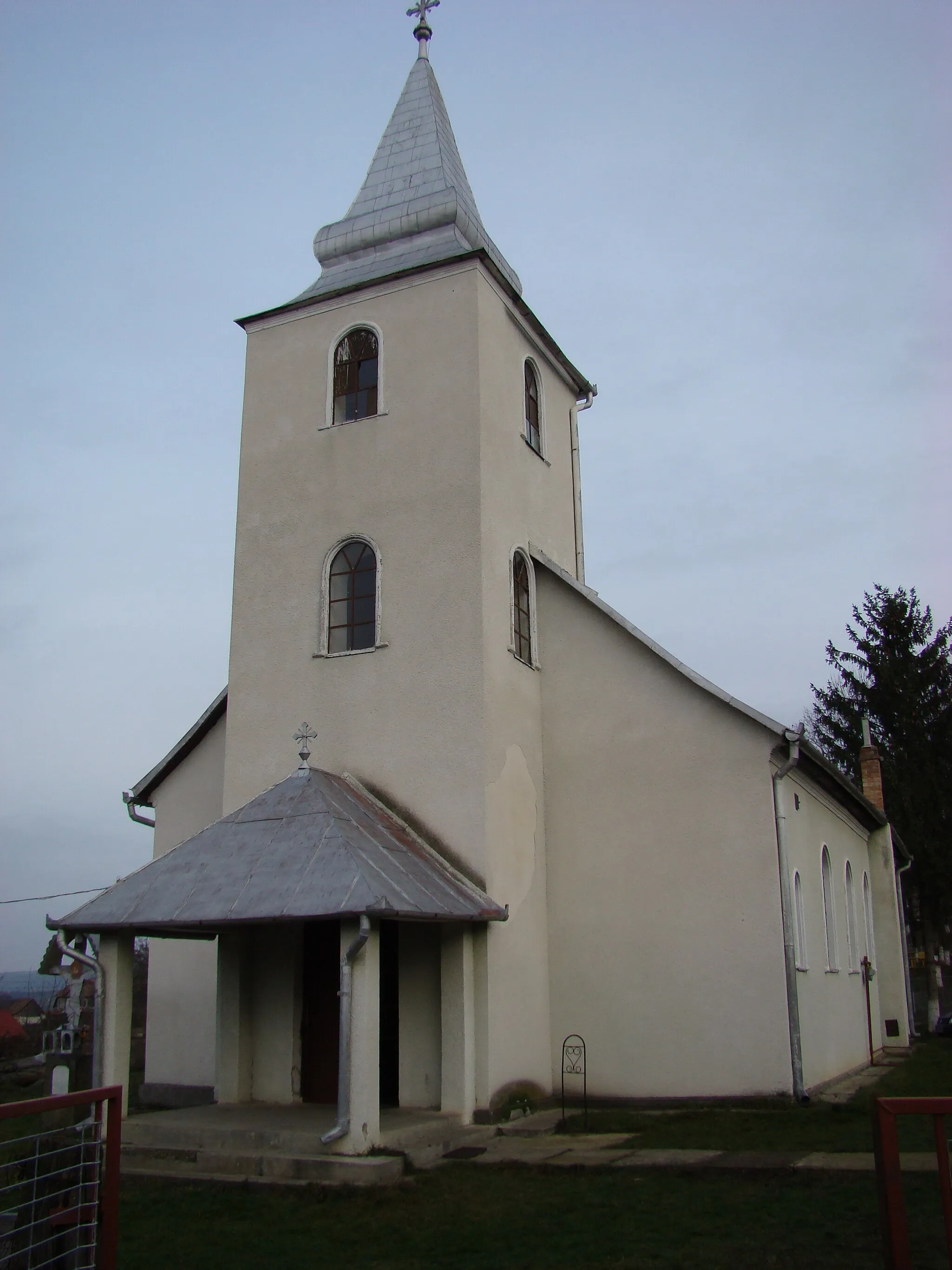 Photo showing: Biserica „Sf.Vasile cel Mare” din Iclănzel, județul Mureș