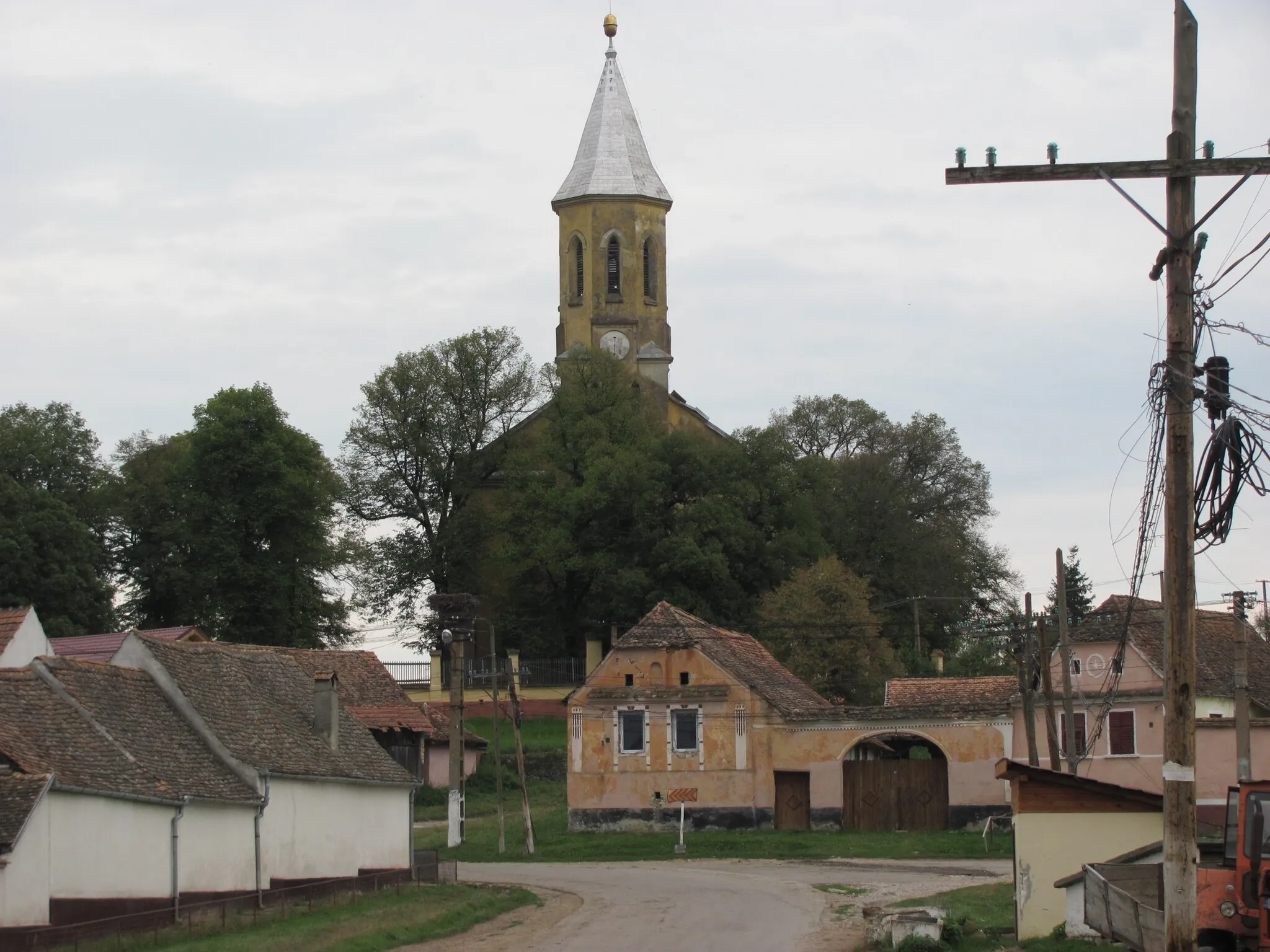 Photo showing: Centro di Jibert e chiesa evangelica