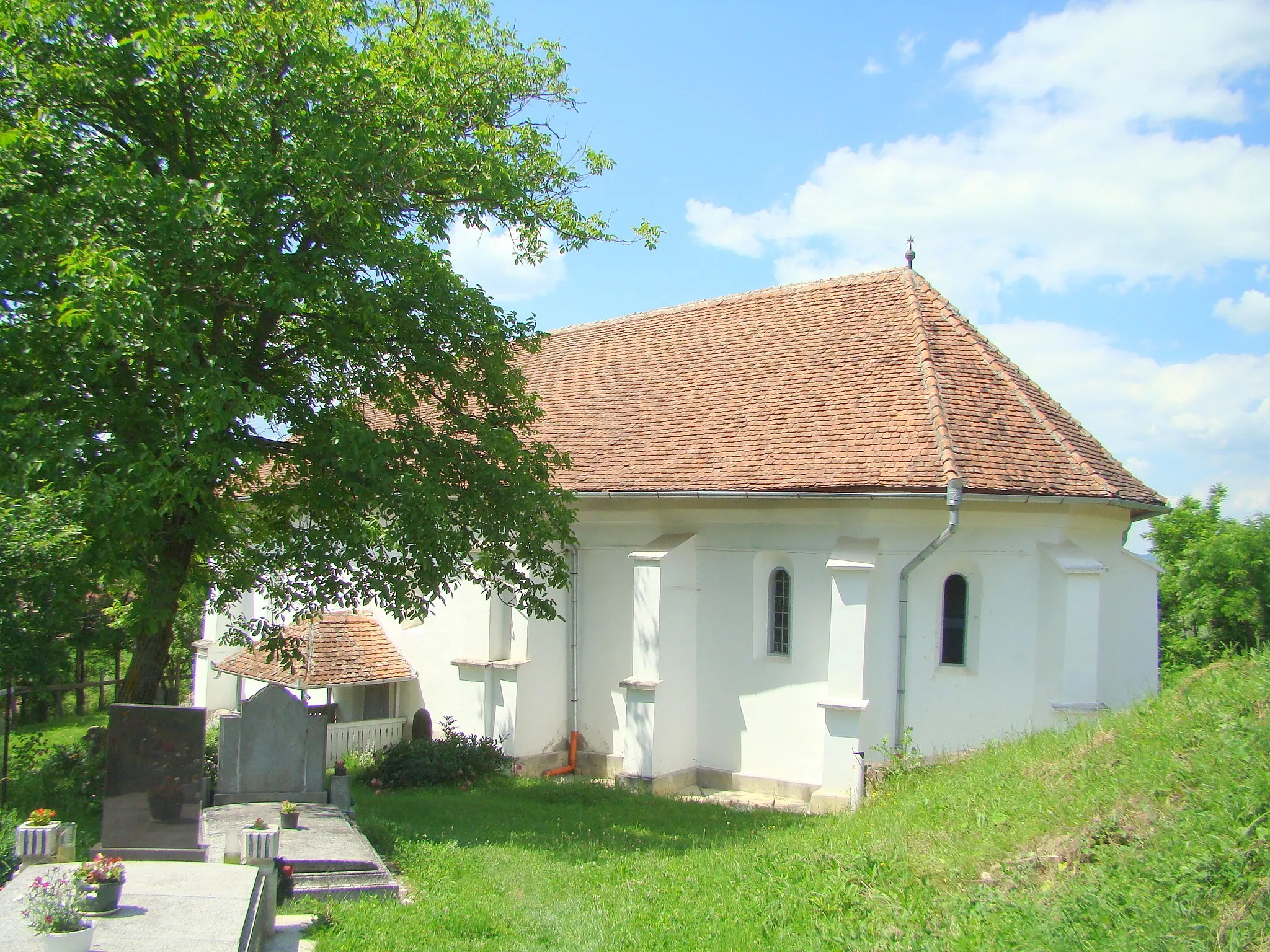 Photo showing: Reformed church in Sântana Nirajului, Mureş county, Romania