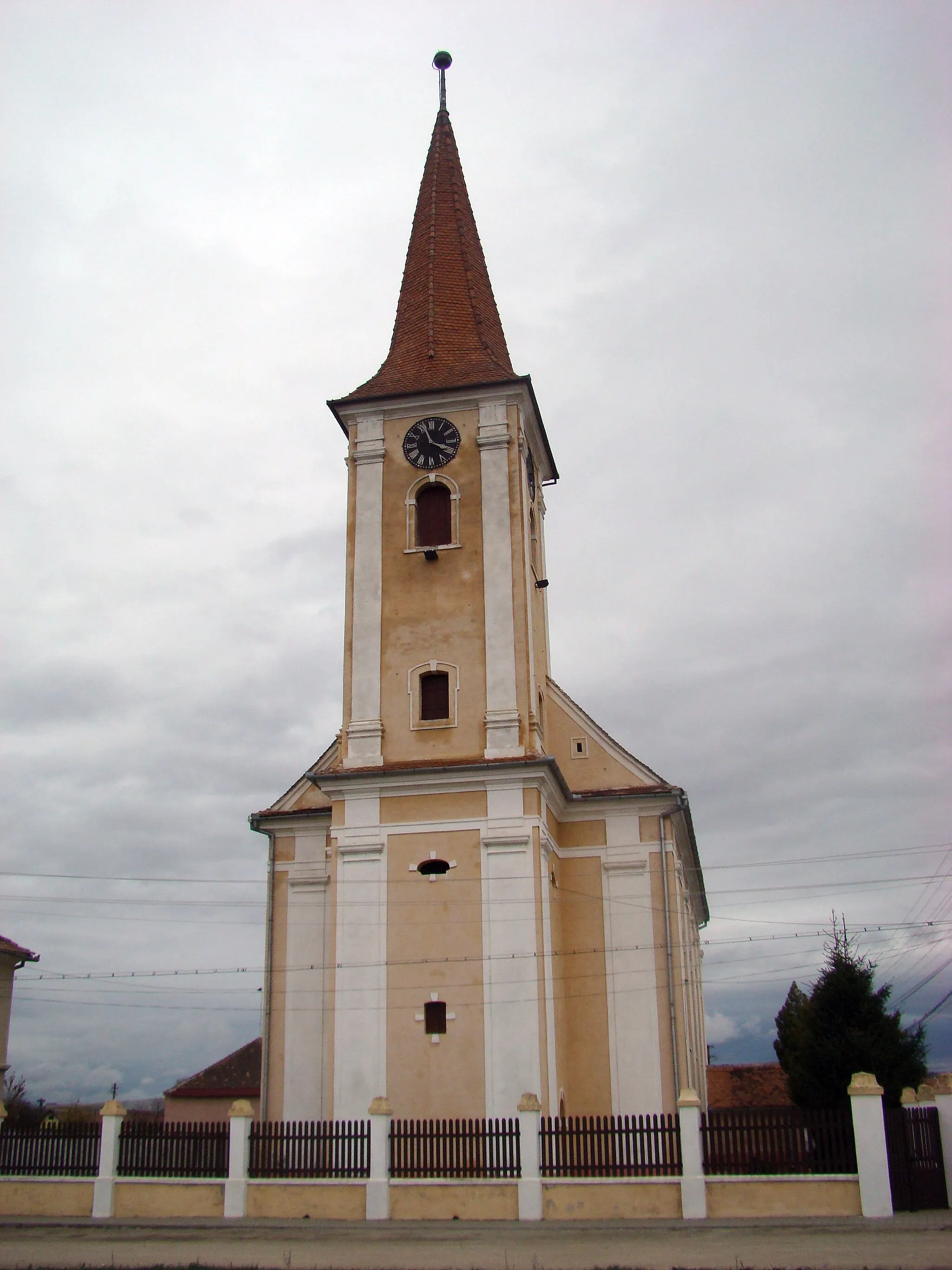 Photo showing: Lutheran Church in Petreşti (Petersdorf), Alba County, Romania