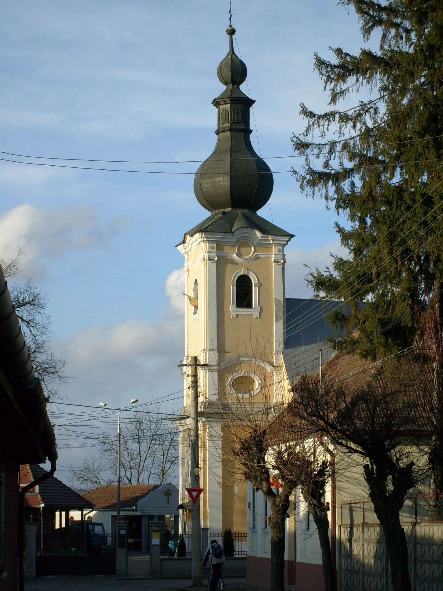 Photo showing: Bob Church in Targu Mures. Greek-Catolic Church]