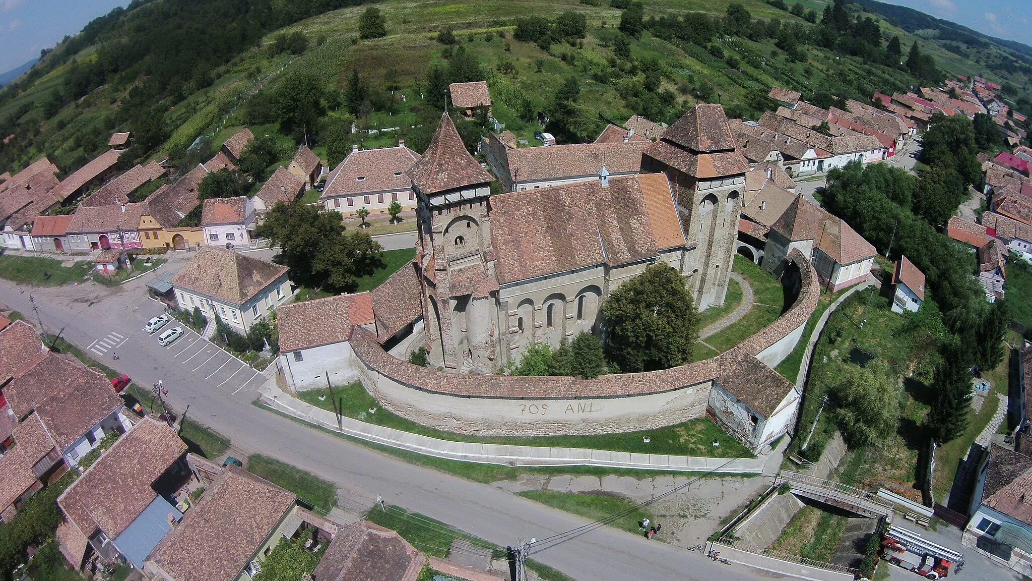 Photo showing: Ansamblul bisericii evanghelice fortificate-vedere aeriana