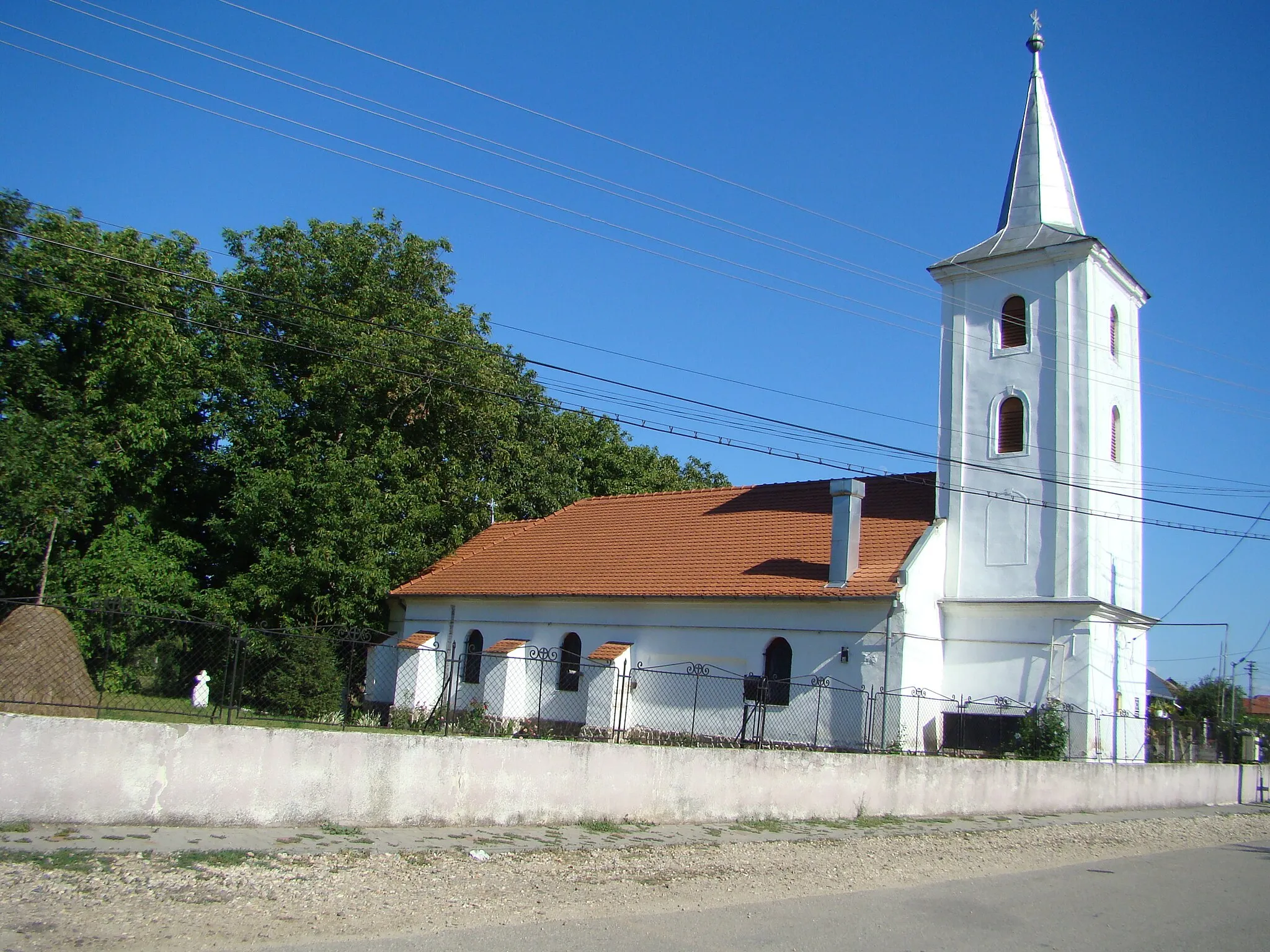 Photo showing: Church of the Dormition in Vințu de Jos; Alba county, Romania