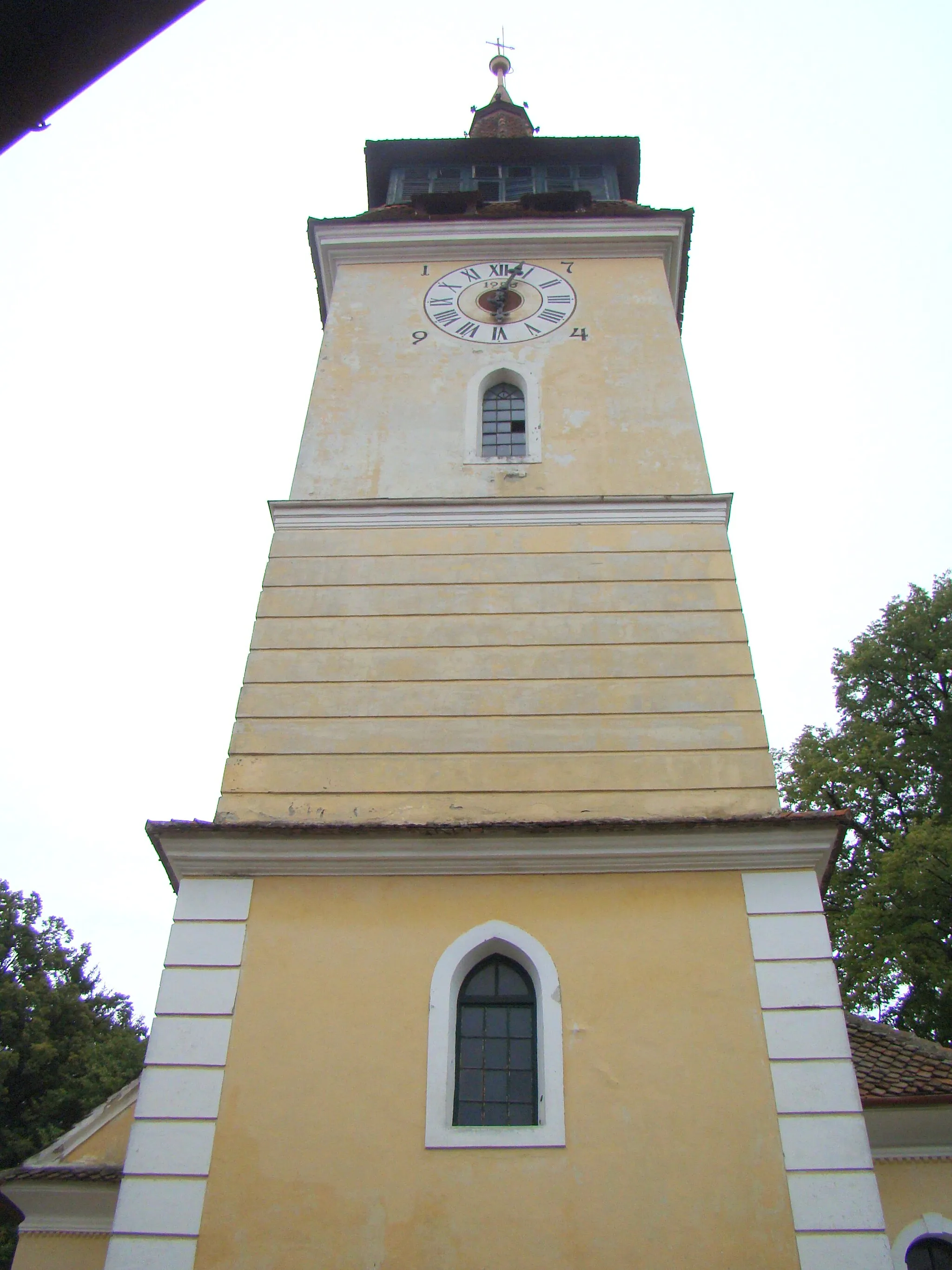 Photo showing: Fortified church in Vulcan, Brașov County, Romania