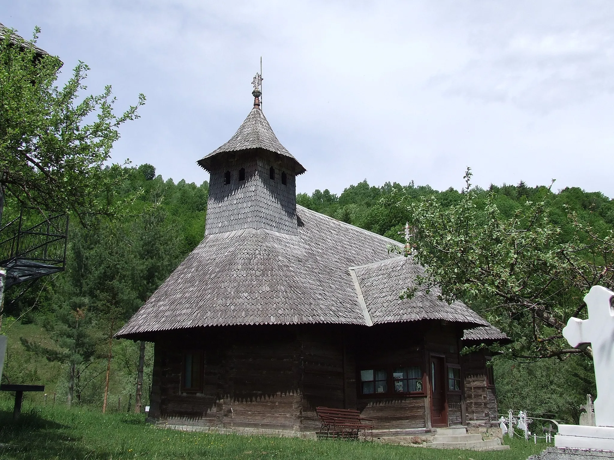 Photo showing: Biserica de lemn din Bicazu Ardelean, județul Neamț.

This is a photo of a historic monument in județul Neamț, classified with number NT-II-m-A-10590.