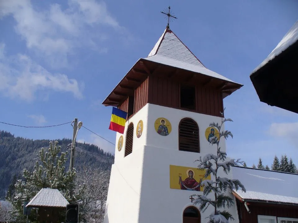 Photo showing: Biserica de lemn din Broşteni
