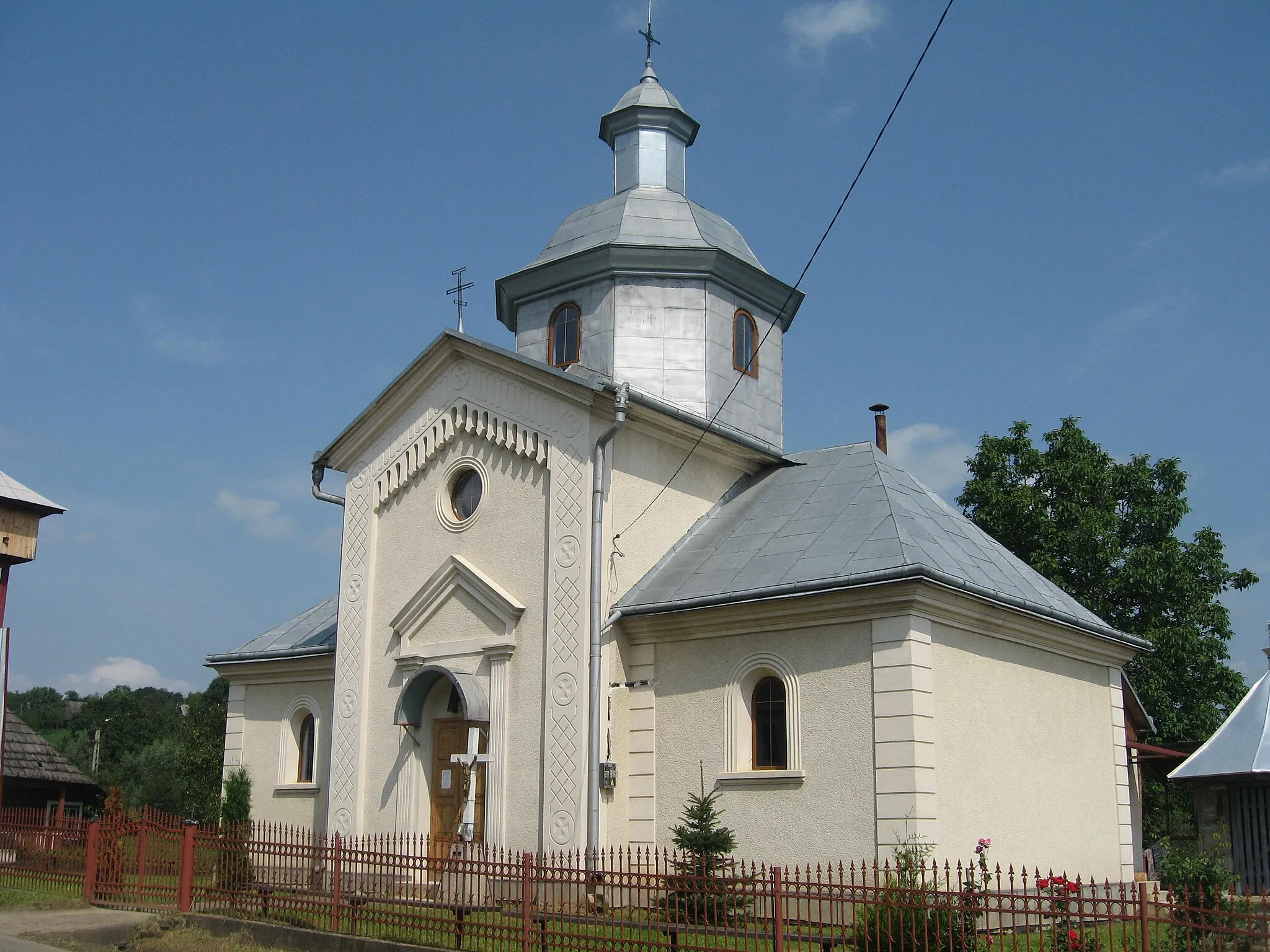 Photo showing: Biserica greco-catolica din Cacica