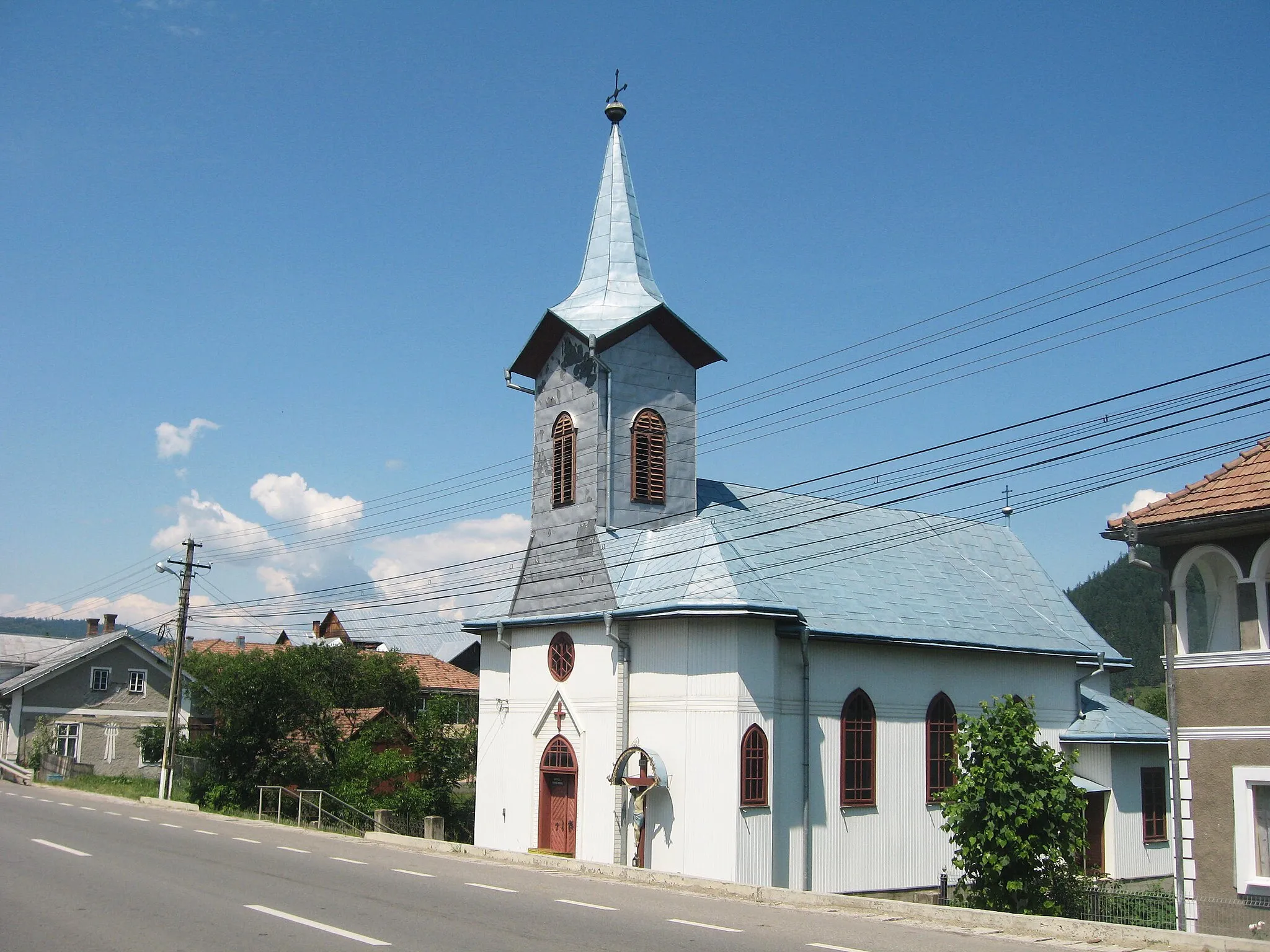 Photo showing: The Roman-Catholic Church in Frasin, Suceava County, Romania