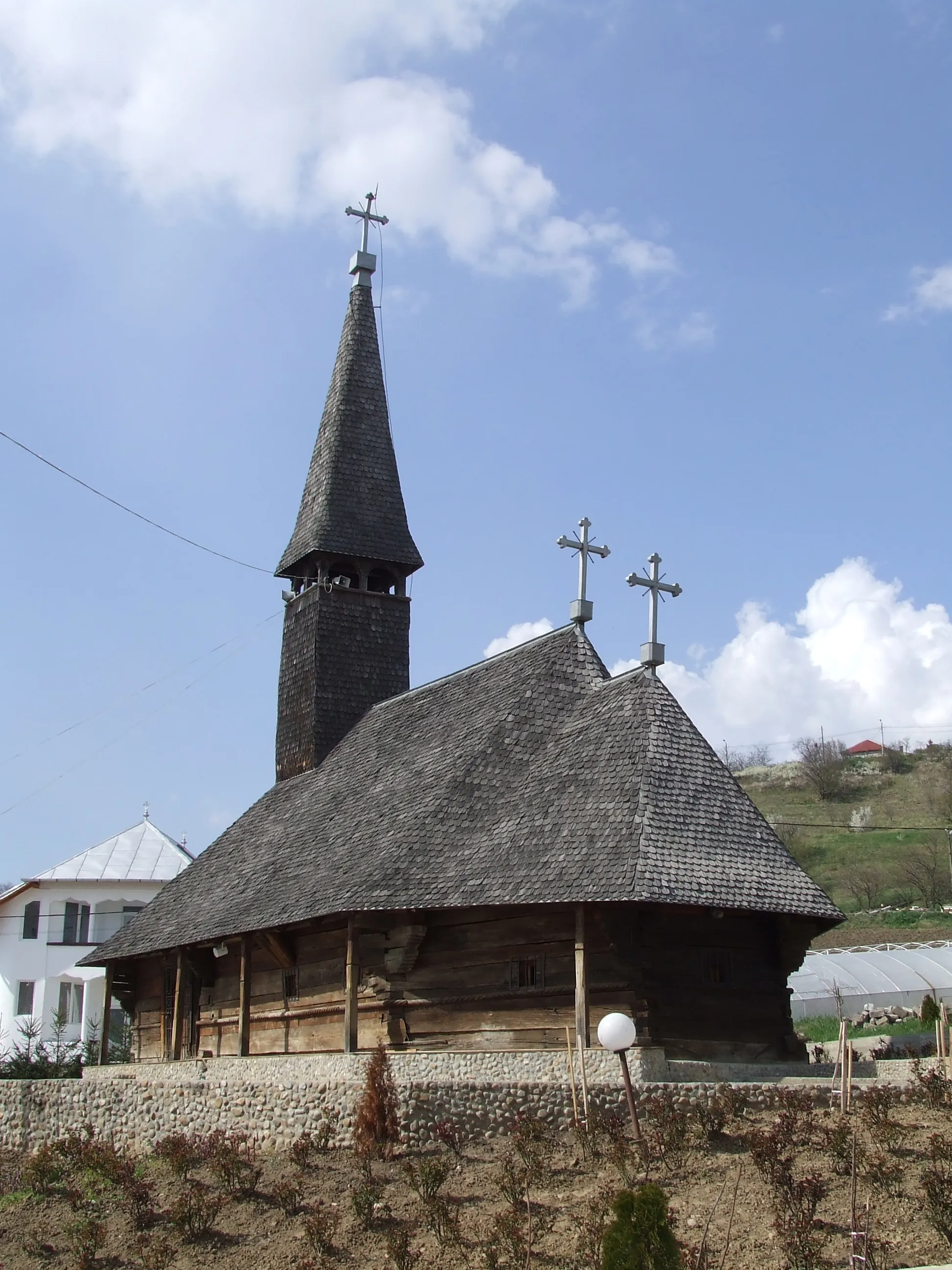 Photo showing: Biserica de lemn din Corbeşti