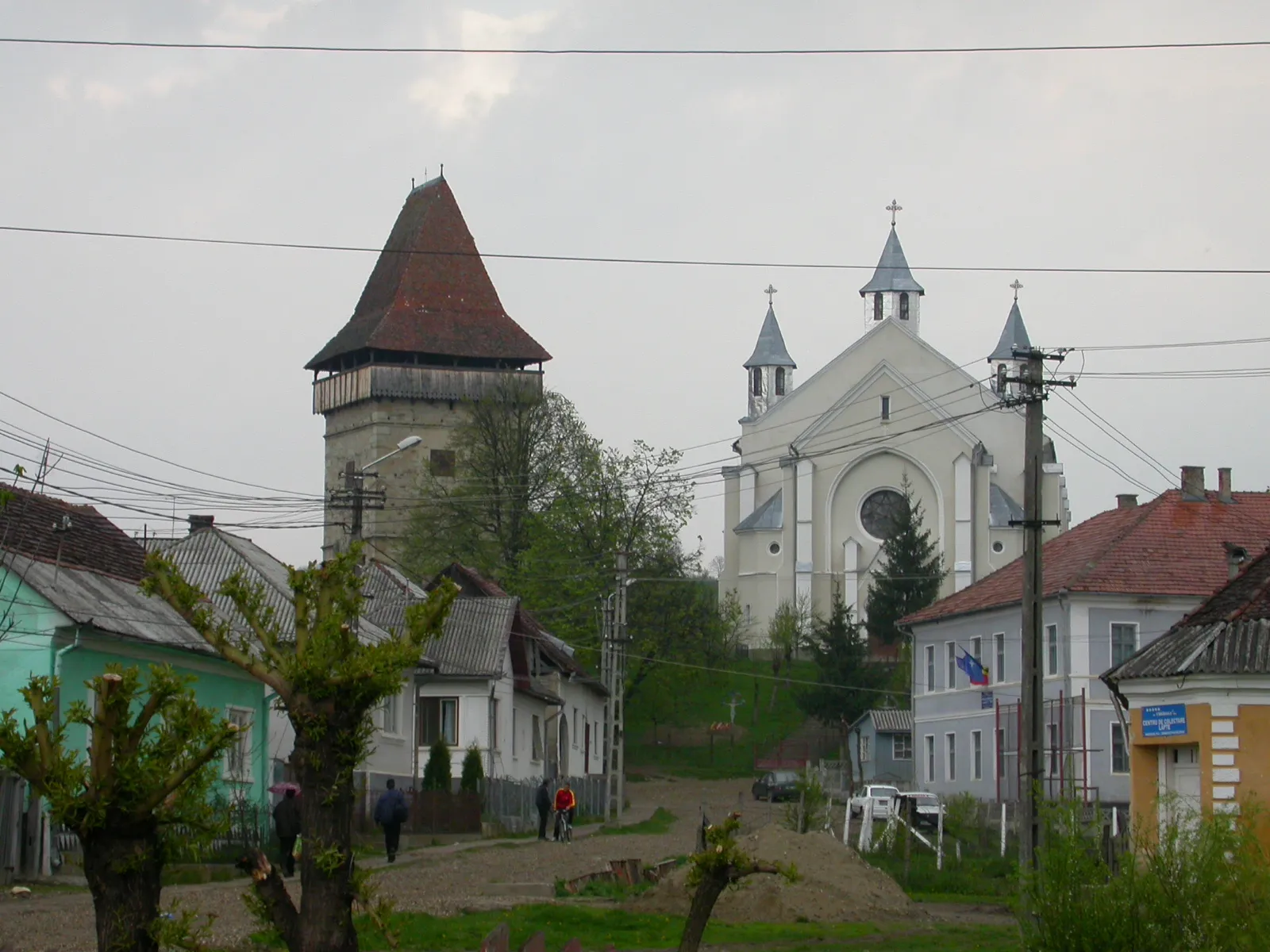 Photo showing: Ansamblul bisericii evanghelice C.A., azi ansamblul bisericii ortodoxe "Sf. Ap. Petru și Pavel" sec. XV - XIX