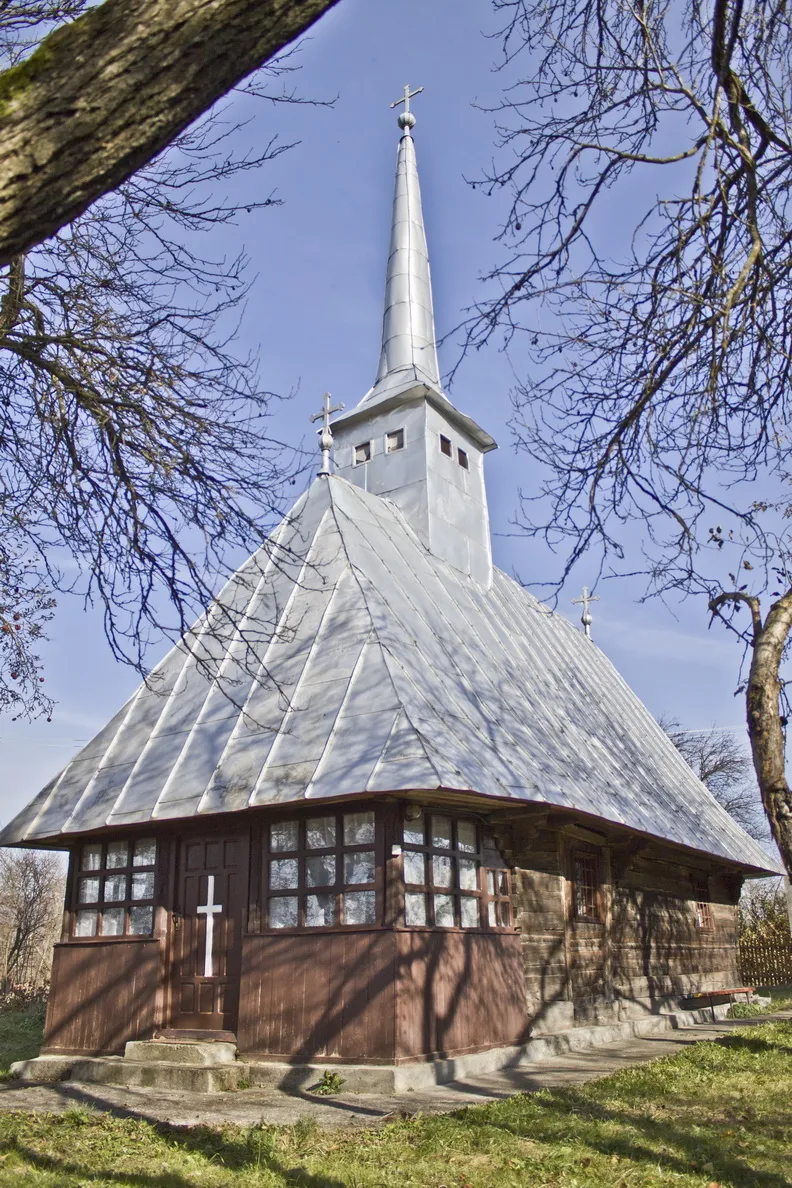 Photo showing: Biserica de lemn din Negreni, judeţul Sălaj.

This is a photo of a historic monument in județul Sălaj, classified with number SJ-II-m-B-05086.