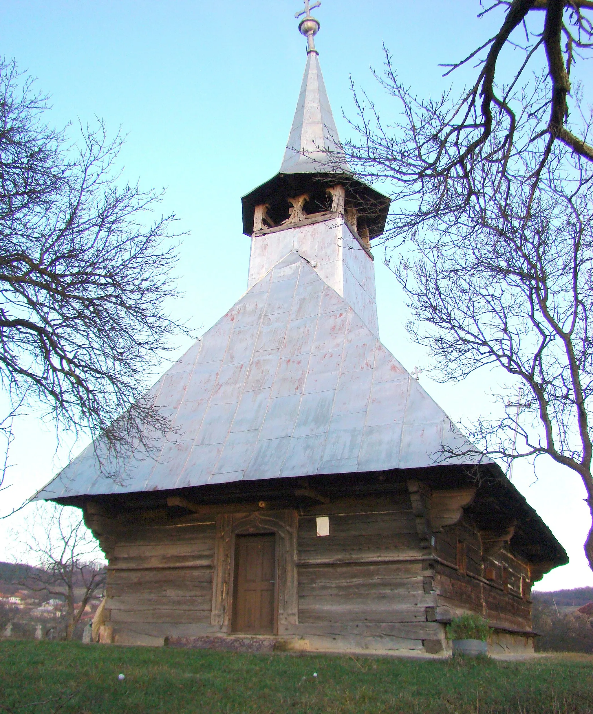 Photo showing: Biserica de lemn „Sf.Nicolae” din Vălani de Pomezeu, județul Bihor