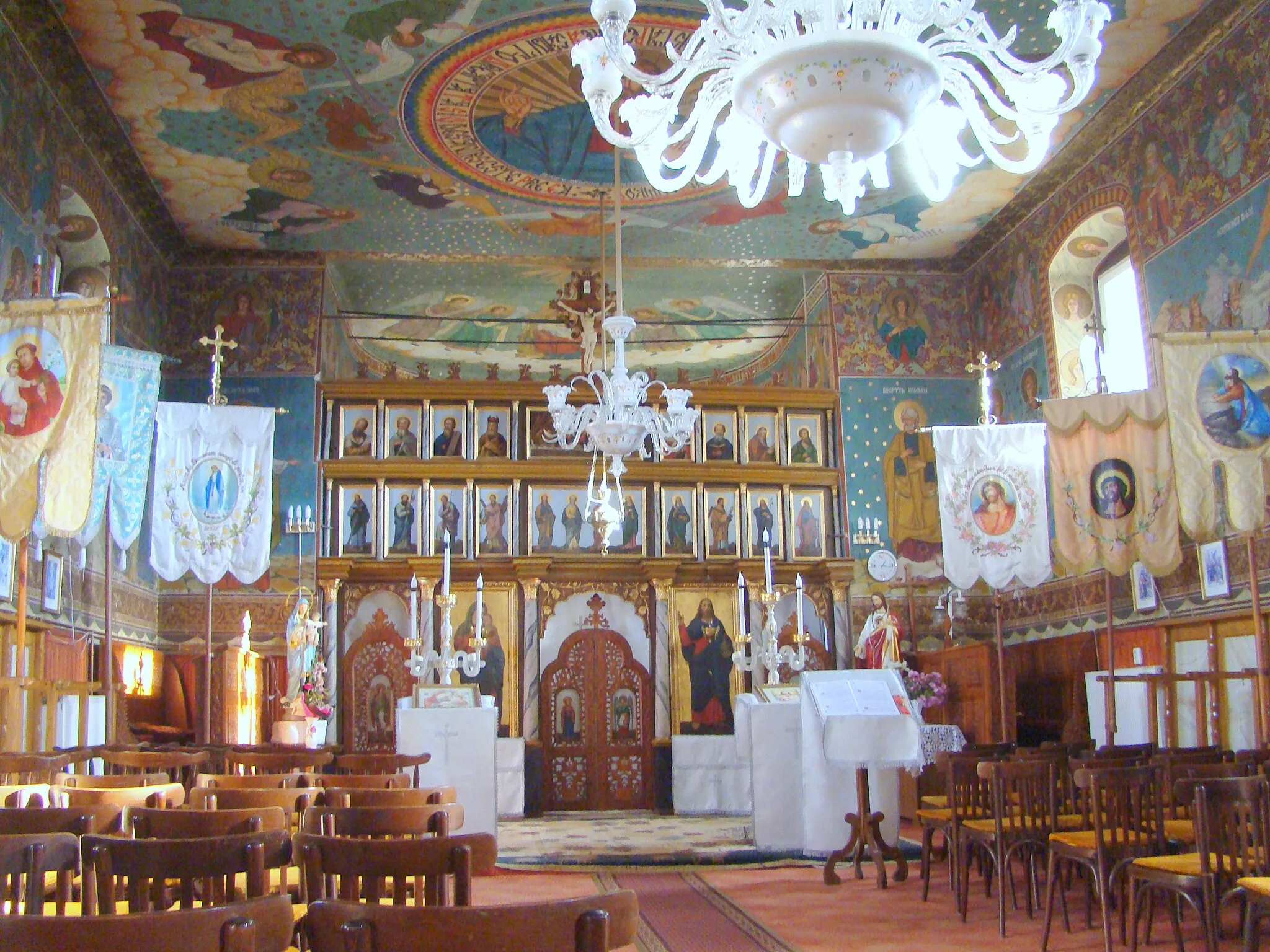 Photo showing: Greek Catholic church in Sântandrei, Bihor county, Romania