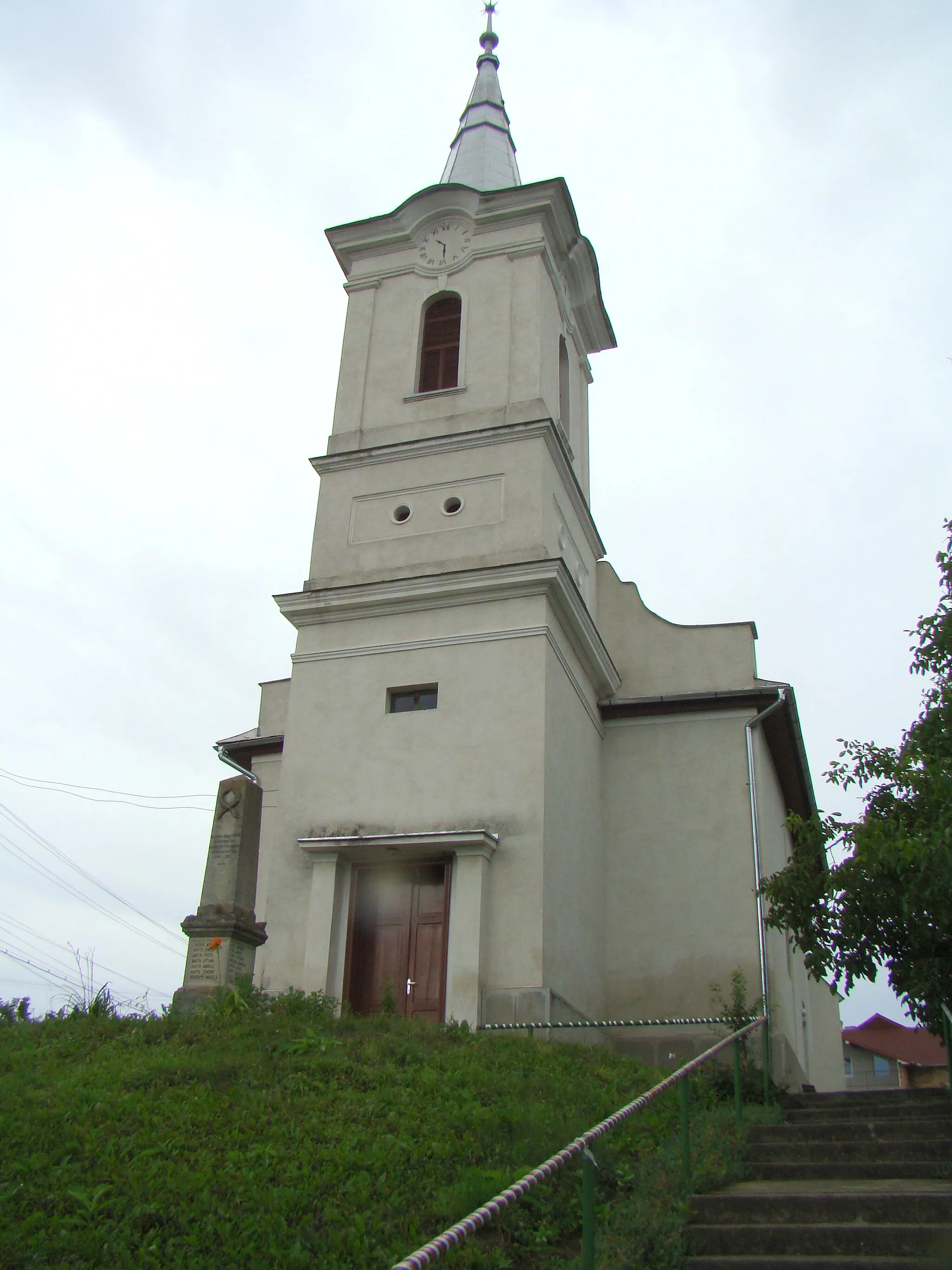 Photo showing: Biserica reformată din Uriu