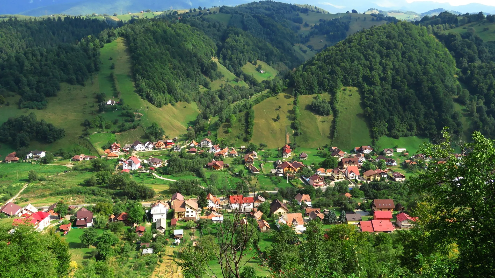 Photo showing: Culoarul Bran-Rucăr ( Rucăr-Bran )