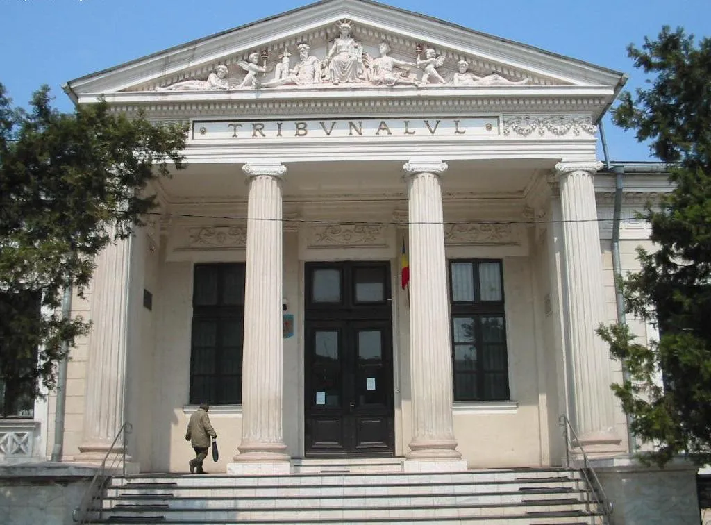 Photo showing: The courthouse in Turnu Măgurele, historical building.