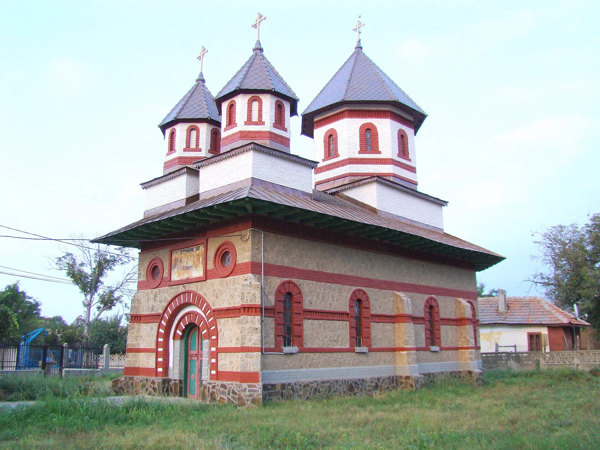 Photo showing: Biserica ortodoxă din Gruia, județul Mehedinți