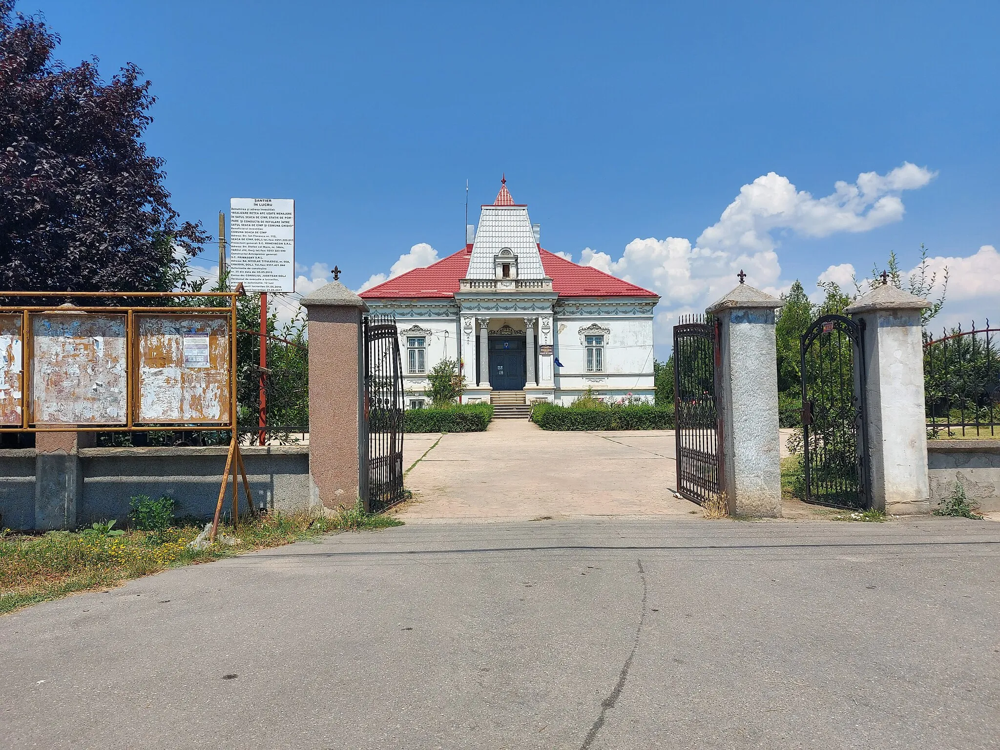 Photo showing: Primăria Seaca de Câmp din județul Dolj, România. VILA I. FLORESCU de Pietro Adotti.