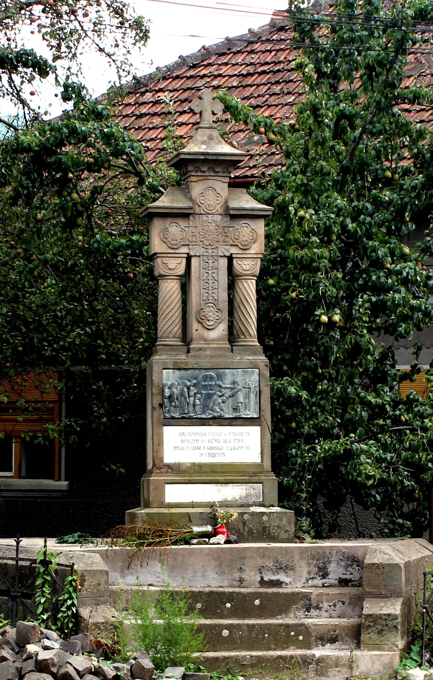 Photo showing: Cross in Crișcior, Hunedoara, România