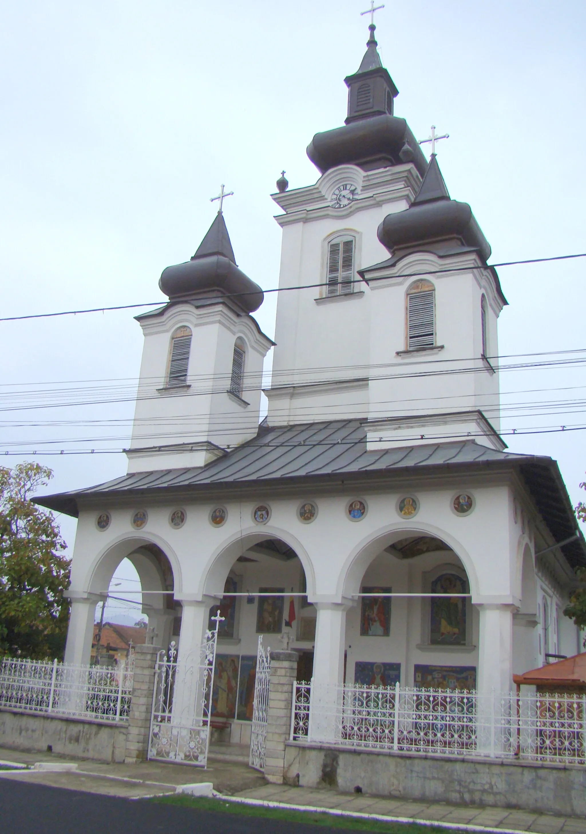 Photo showing: Church of the Dormition in Glimboca, Caraș-Severin county, Romania