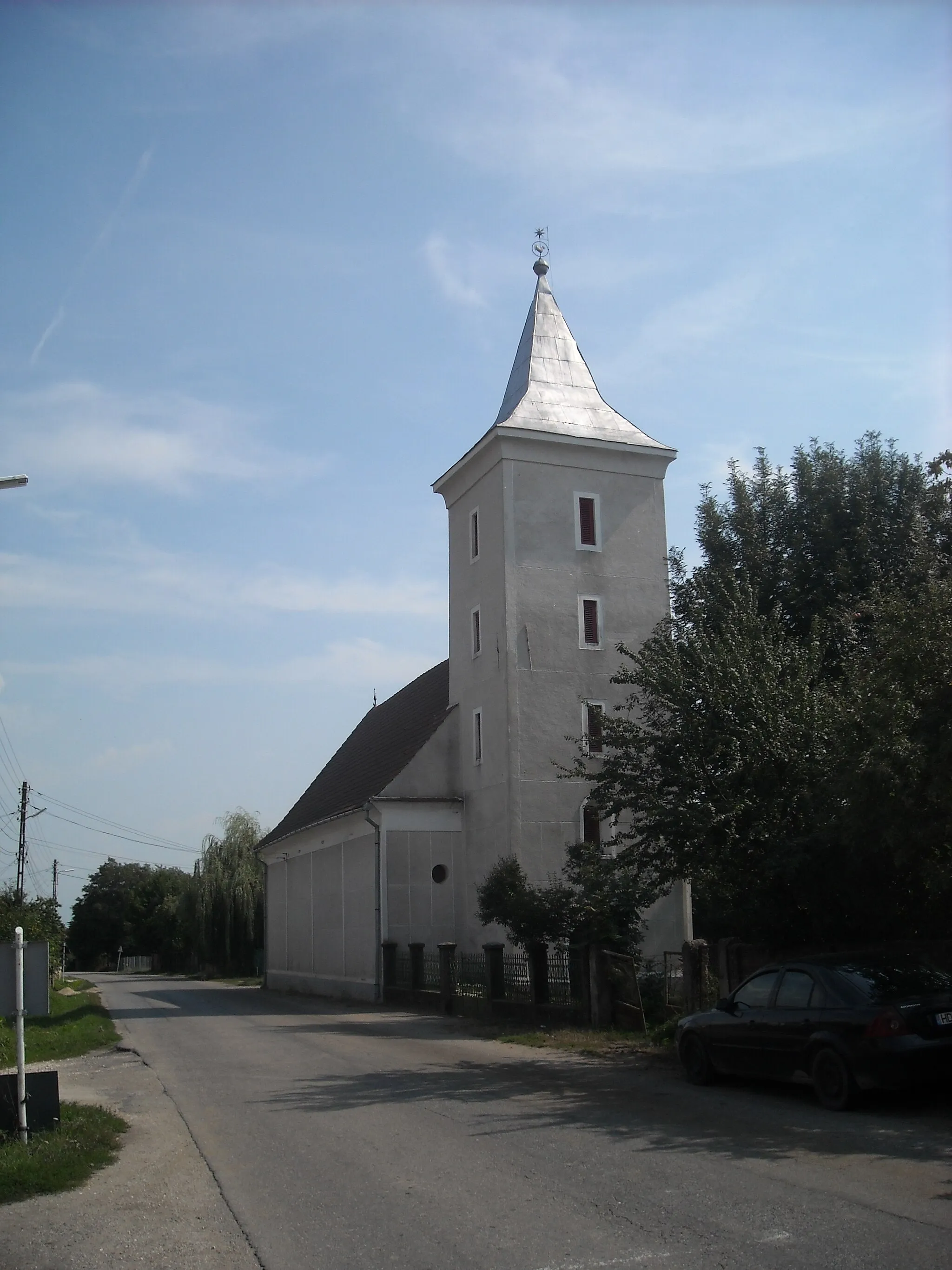 Photo showing: reformed church in Hărău (Haró), Hunedoara County, Romania