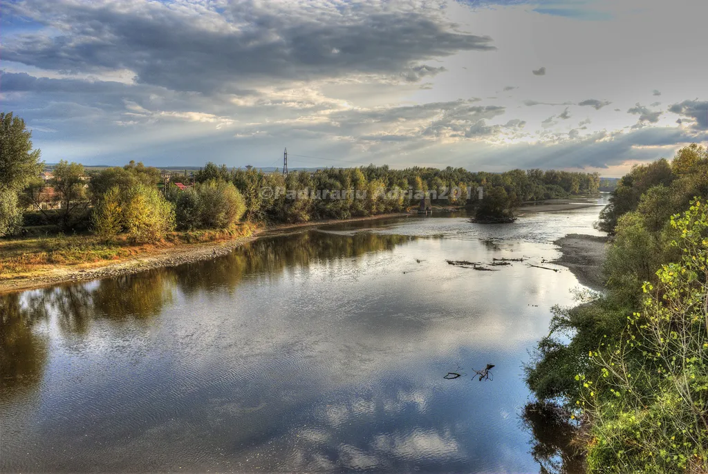 Photo showing: Sunset on river Mures