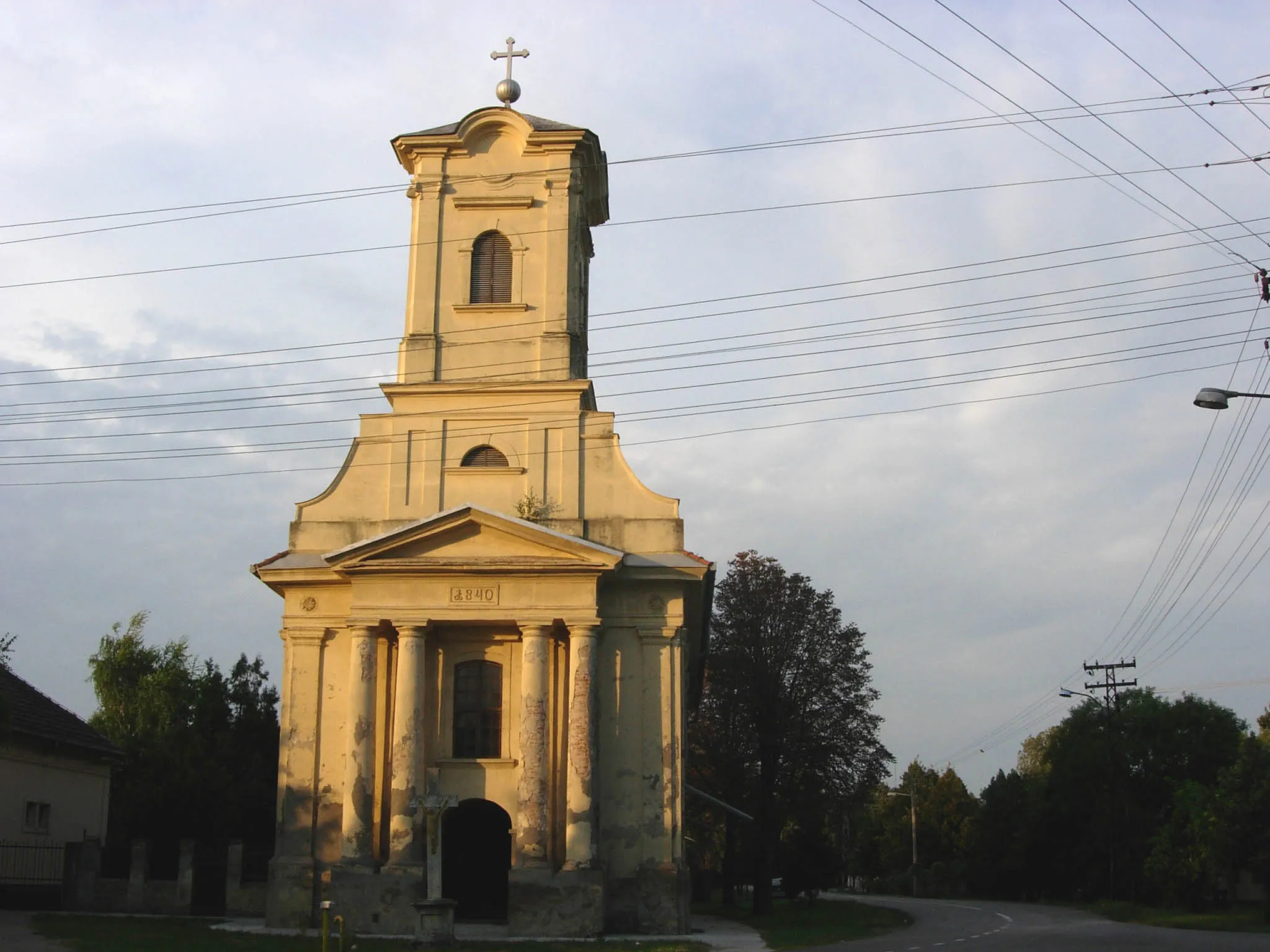 Photo showing: The Saint Catharina of Alexandria Virgin and Martyr Catholic Church in Bočar.