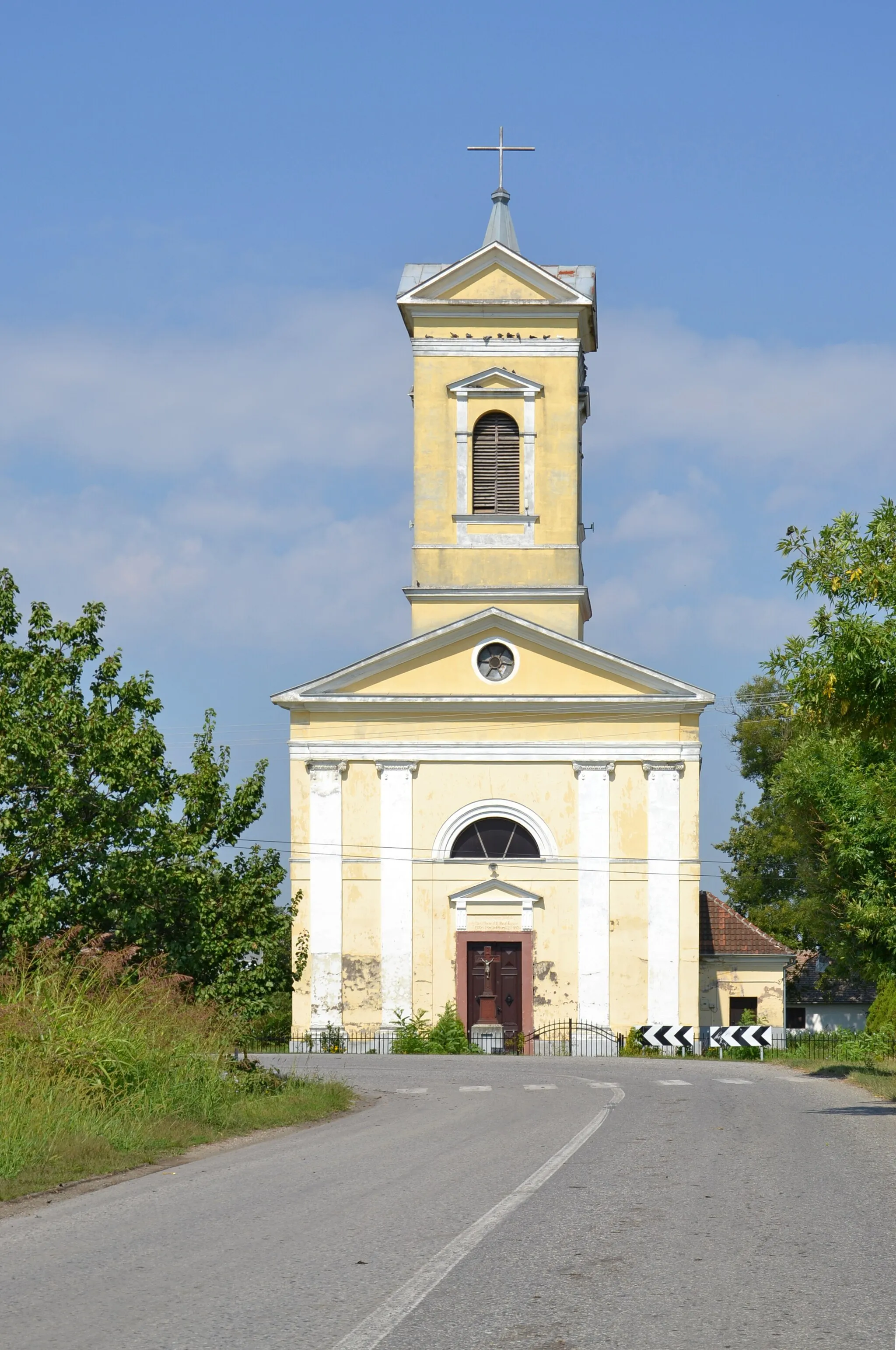 Photo showing: Boka (Bóka), Serbia - catholic church