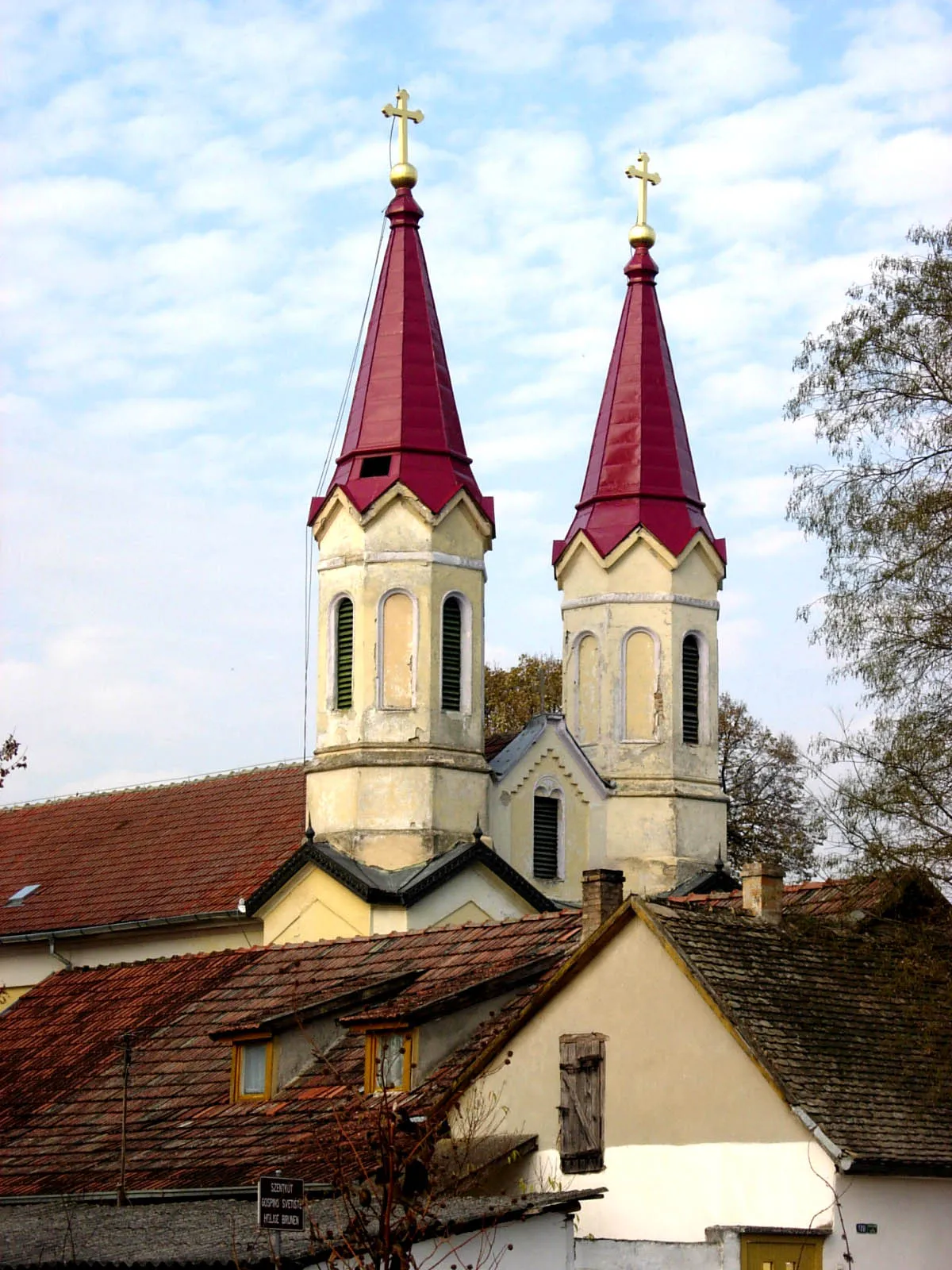 Photo showing: Catholic Church of Mother of God Helper of Christians near Doroslovo.