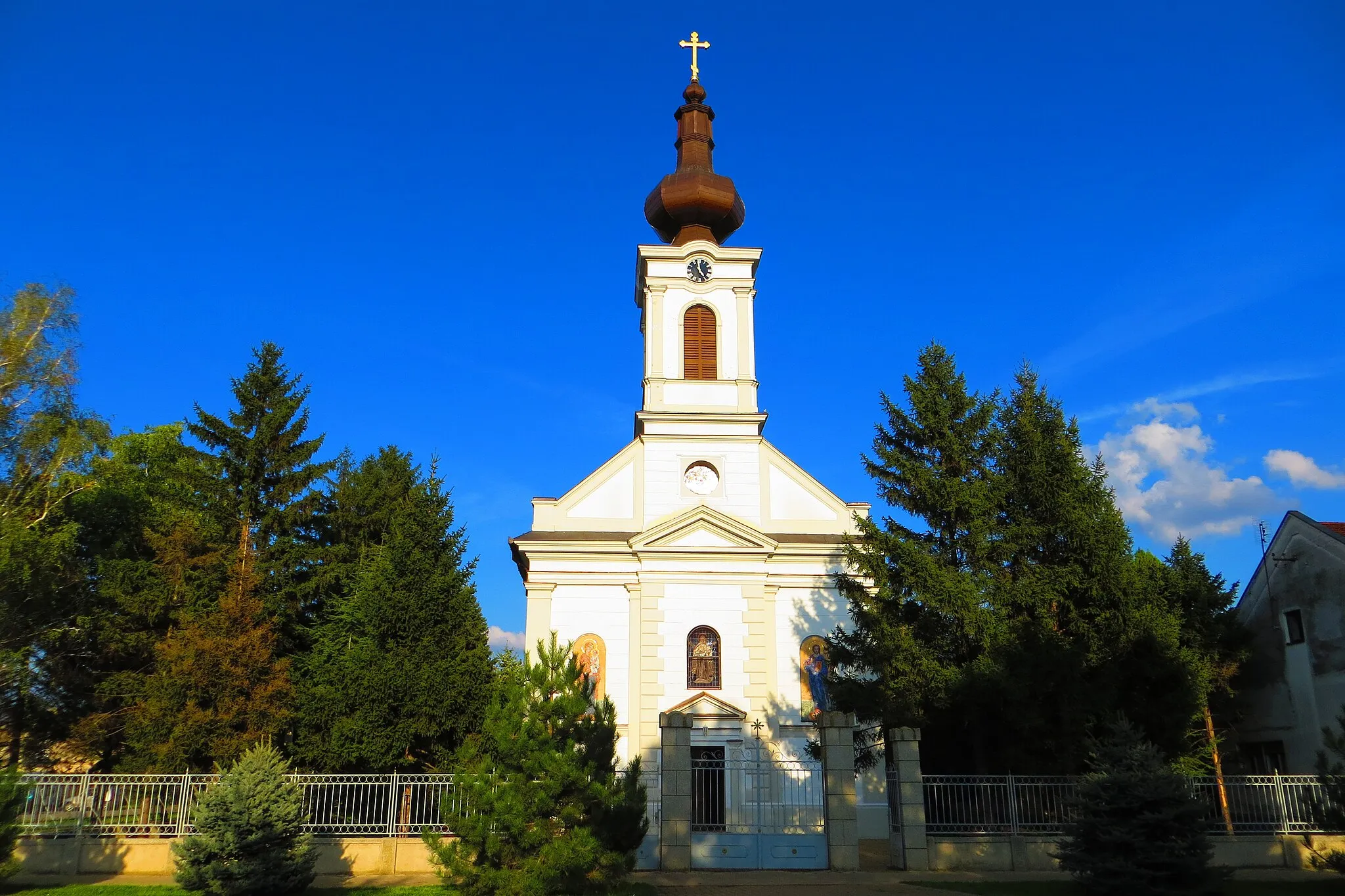 Photo showing: Crkva Rođenja Presvete Bogorodice