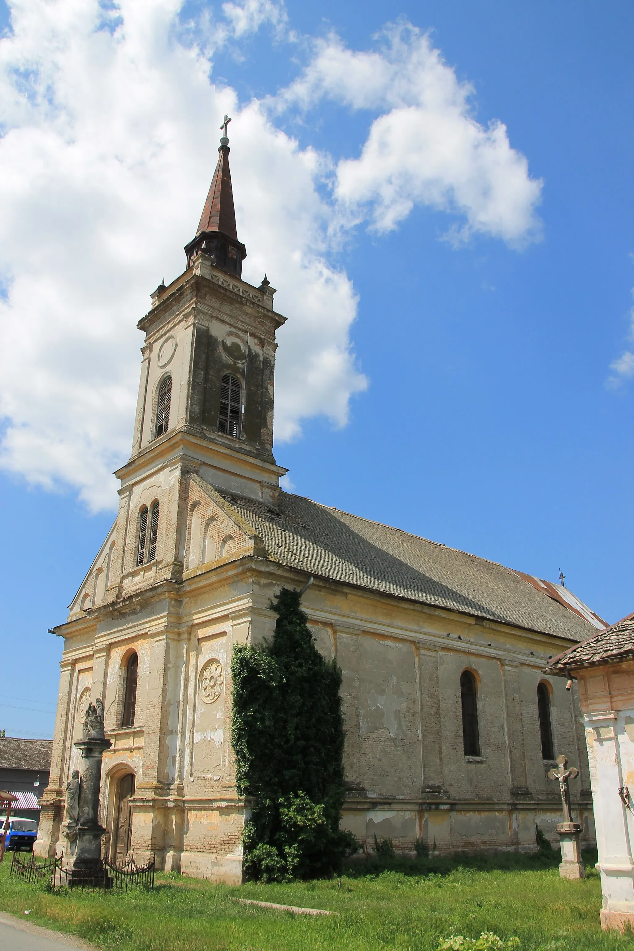 Photo showing: Rimokatolička crkva (Obrovac)
