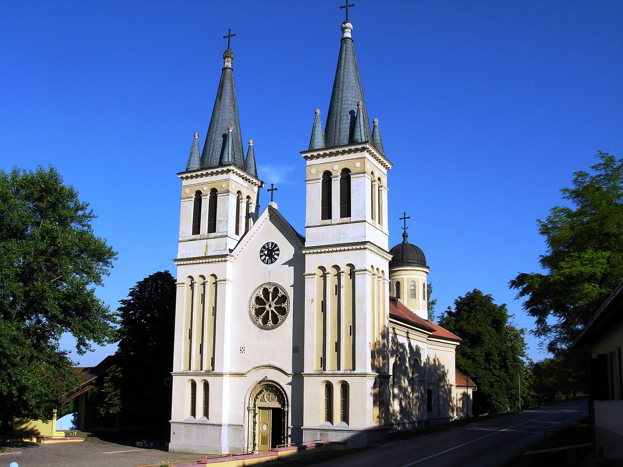 Photo showing: The Our Lady of Snow ecumenic Church in Petrovaradin, mostly Catholic, but used by two other Christian branches (Orthodox and Protestant) as well.