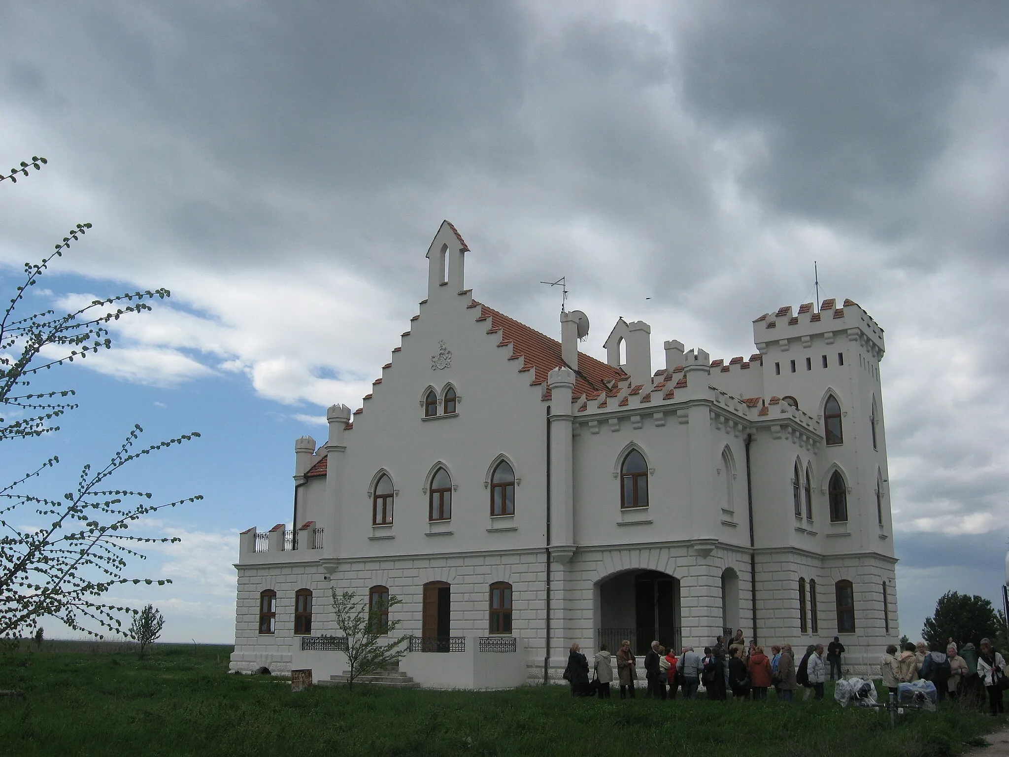 Photo showing: Kapetanovo Castle, Serbia