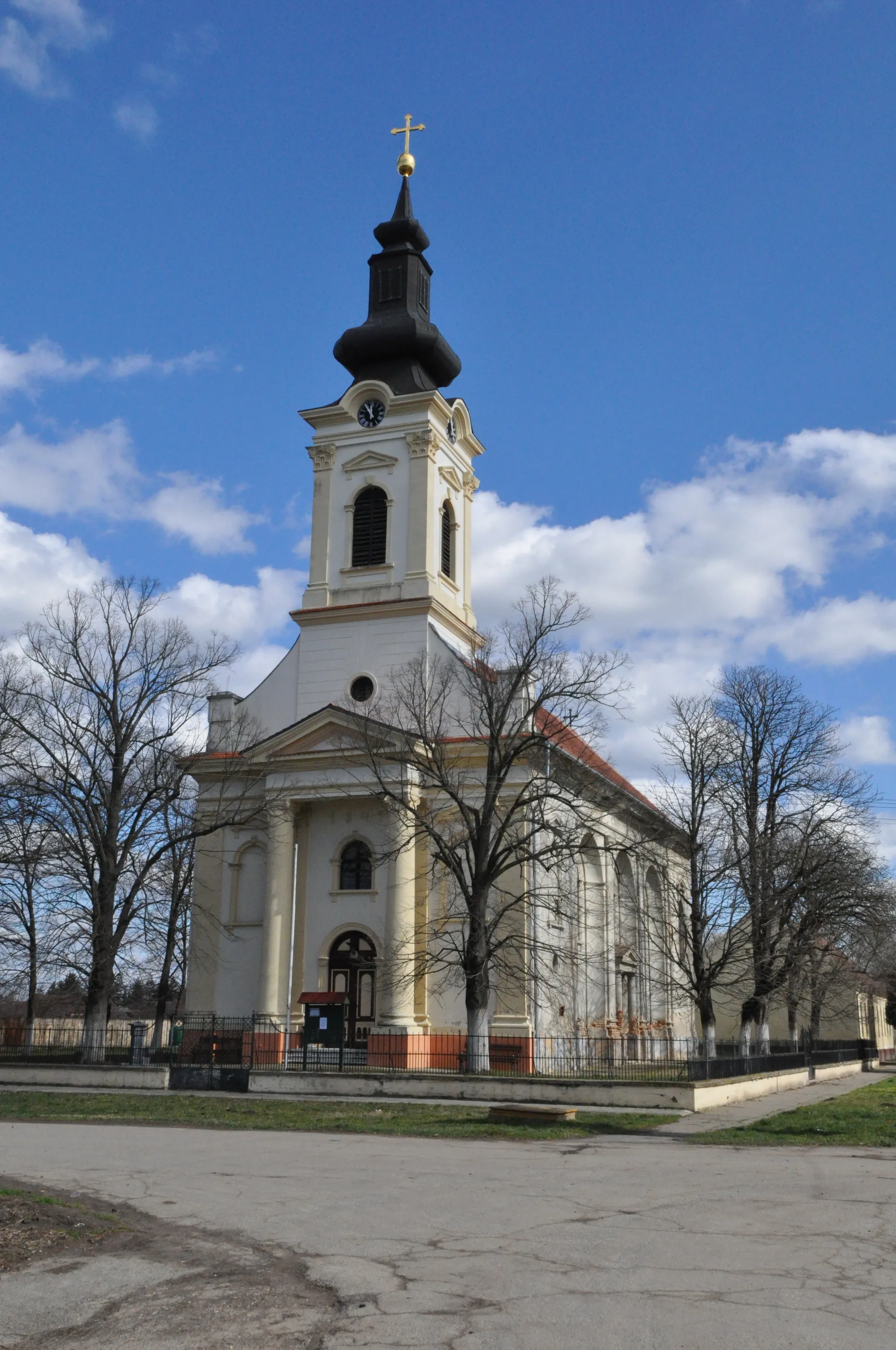 Photo showing: Serbian Orthodox church of Saint Nicholas in Radojevo