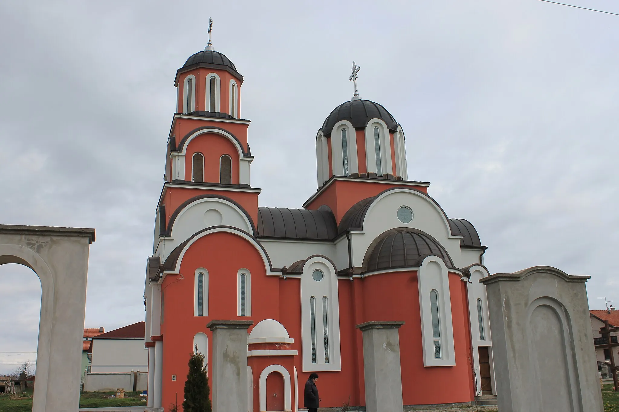 Photo showing: Crkva Sabora Srpskih Svetitelja, Ruma