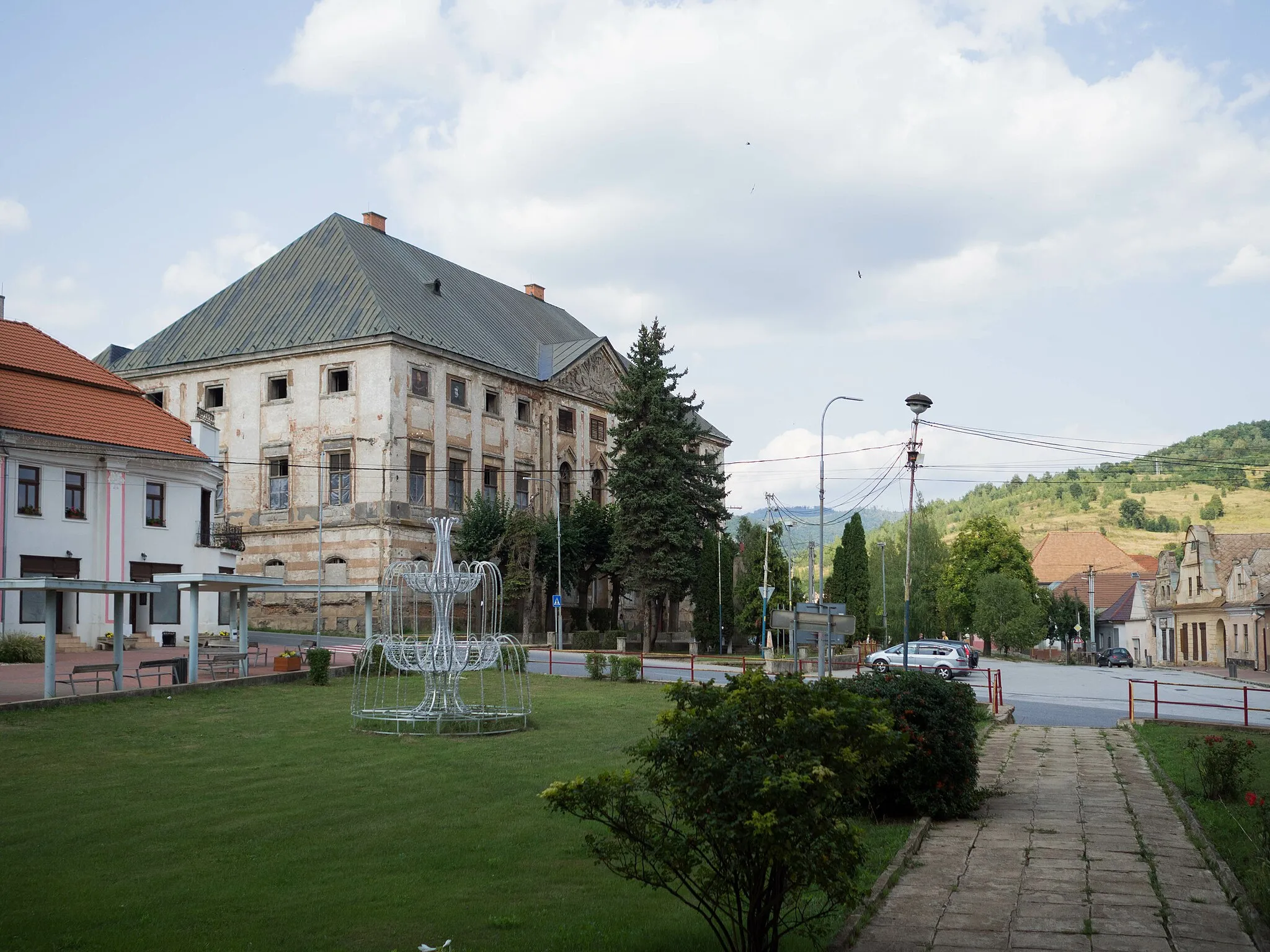 Photo showing: Baroque Coburg Manor in Jelšava, Slovakia