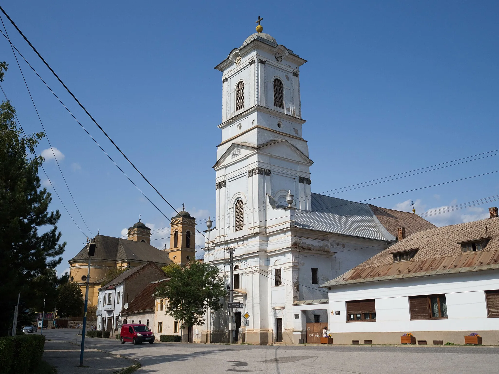 Photo showing: Classical Lutheran Church from 1784–1785 in Jelšava, Slovakia.