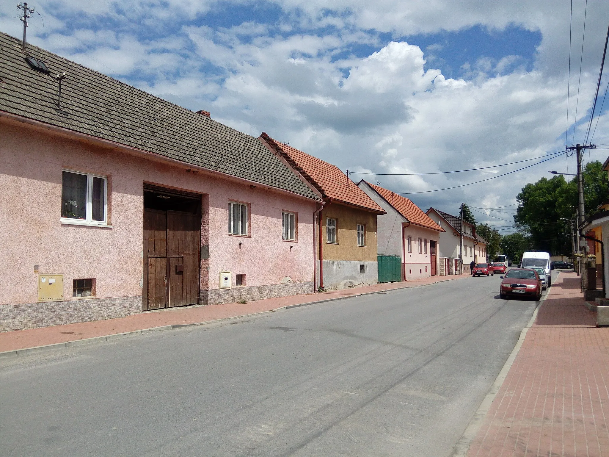 Photo showing: Hattalova Street in Trstená, Slovakia.