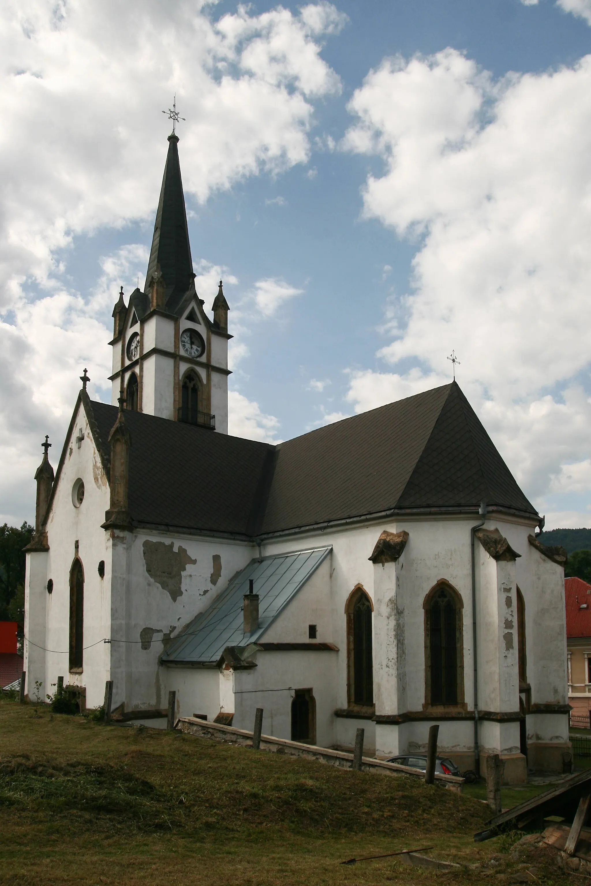 Photo showing: Gothic Lutheran Church in Dobšiná, Slovakia.