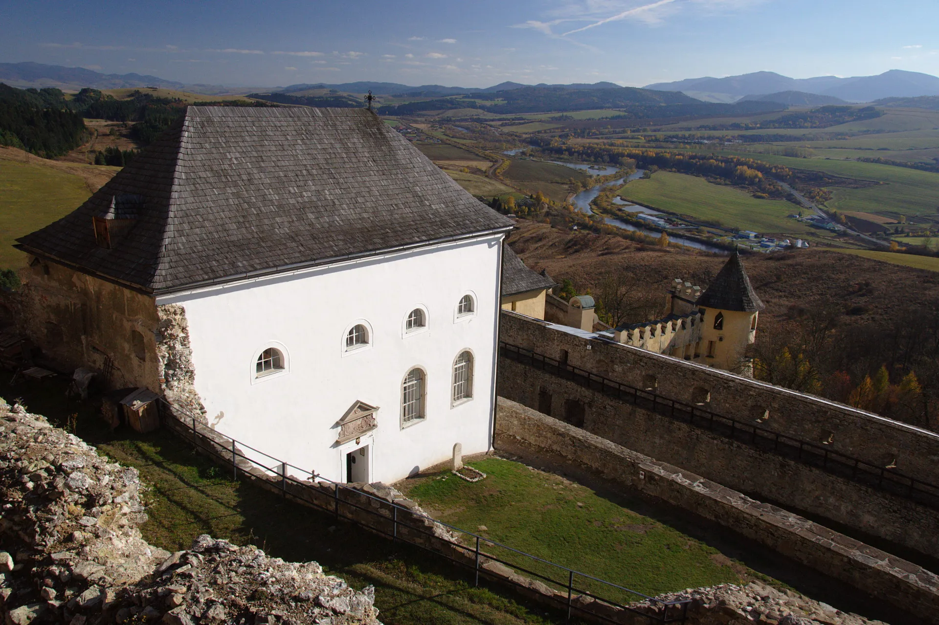 Photo showing: This media shows the protected monument with the number 710-975/0 CHMSK/710-975/0,CHMSK/710-975(other) in the Slovak Republic.