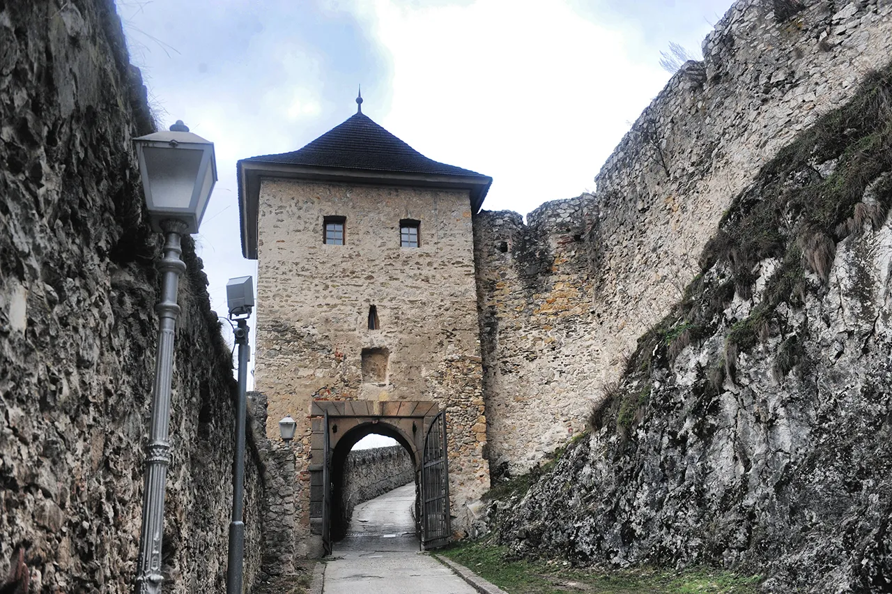 Photo showing: Trenčín castle