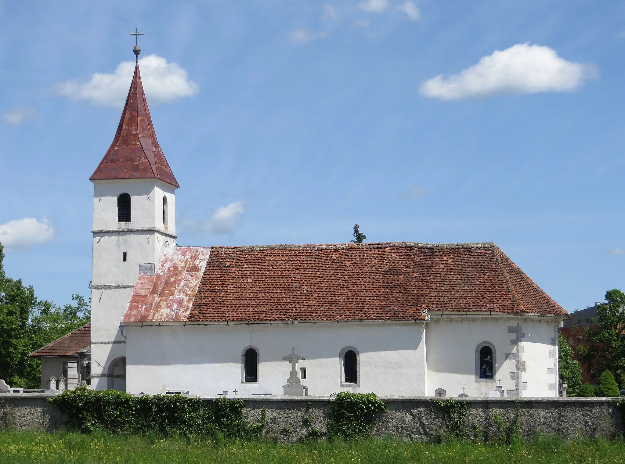 Photo showing: John the Baptist Church in Cerknica, Municipality of Cerknica, Slovenia