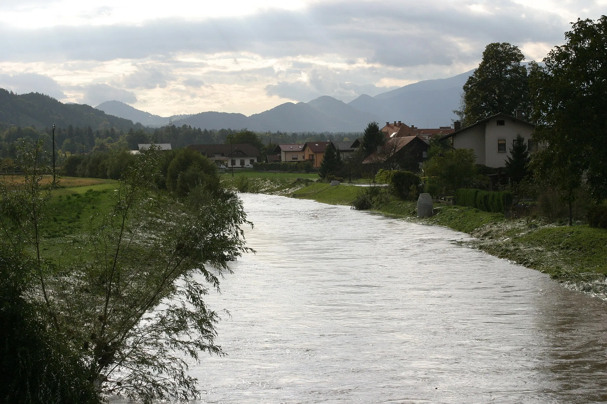 Photo showing: Bolska river at the town of Prebold