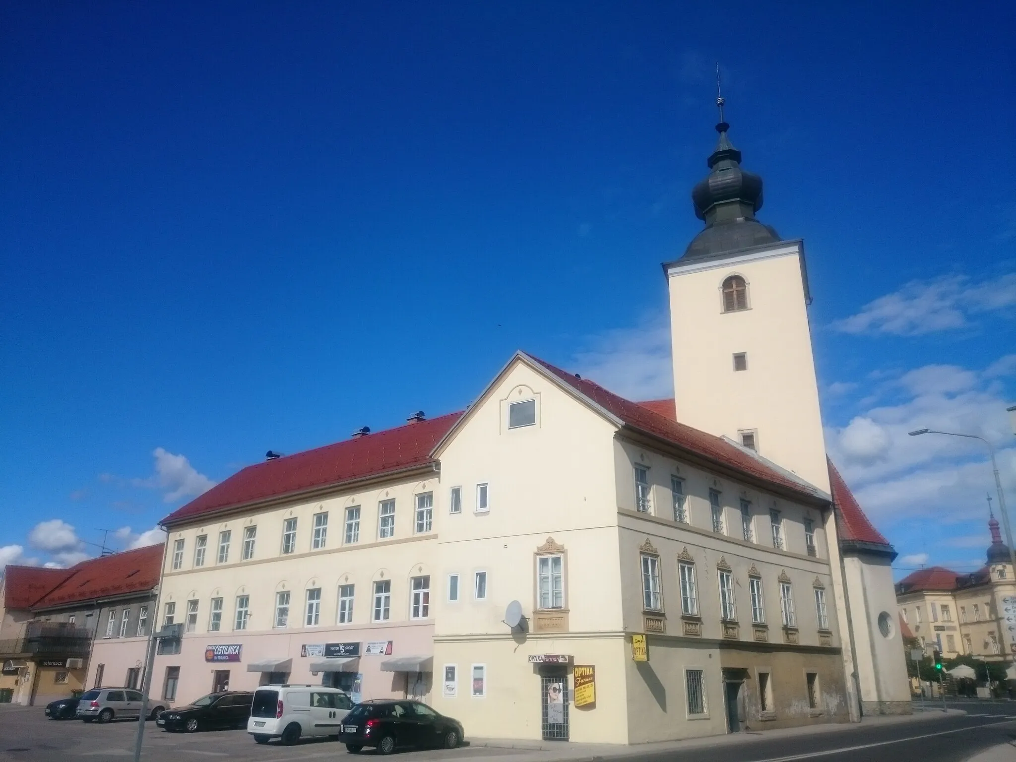 Photo showing: Convent of School Sisters of St. Francis of Christ in Slovenska Bistrica‎. Behind the convent there is a bell tower of the church of Our Lady of Seven Sorrows.